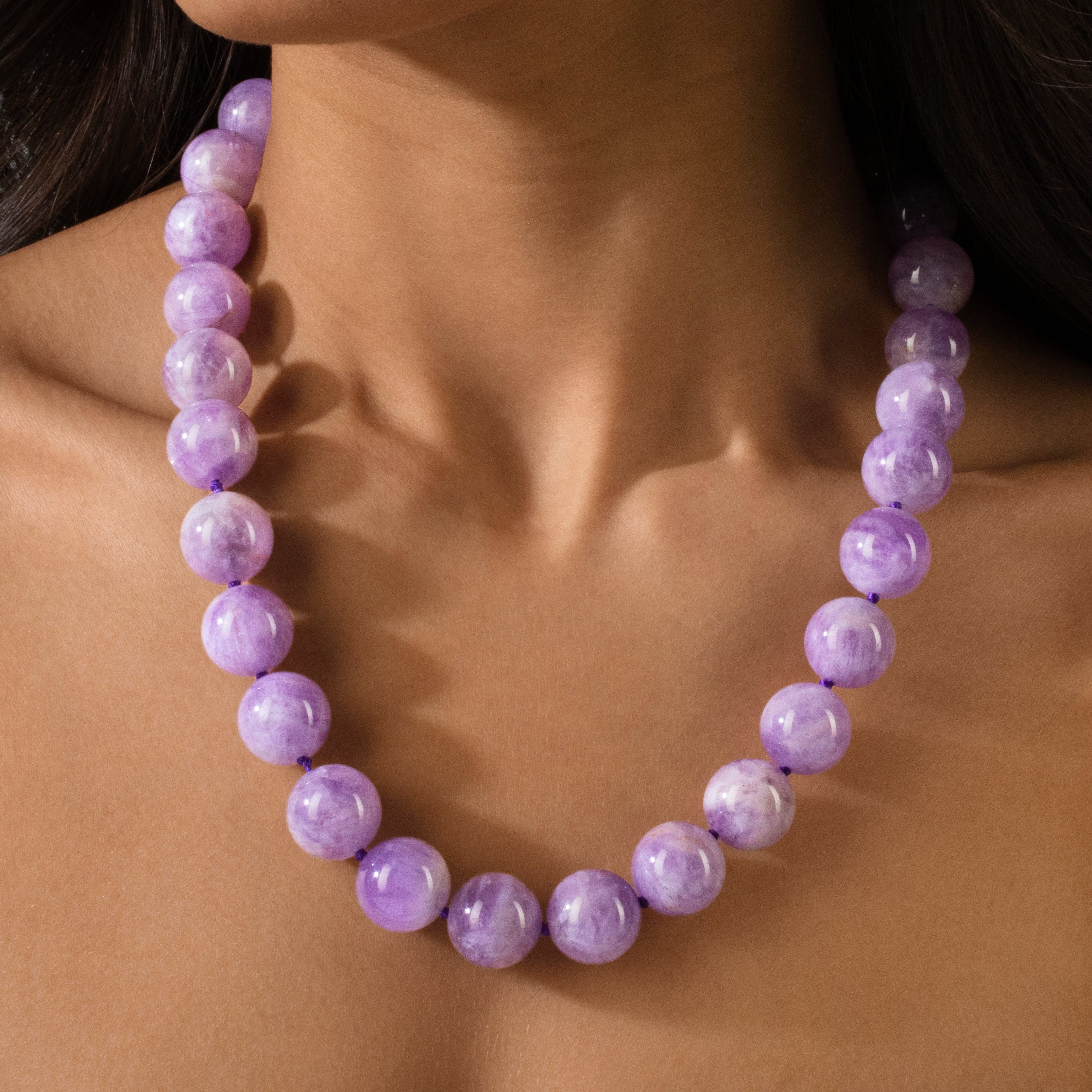 Kalifano Gemstone Jewelry Amethyst 16mm Round Gemstone Necklace with Sterling Silver Clasp - 22" 9GN-AM