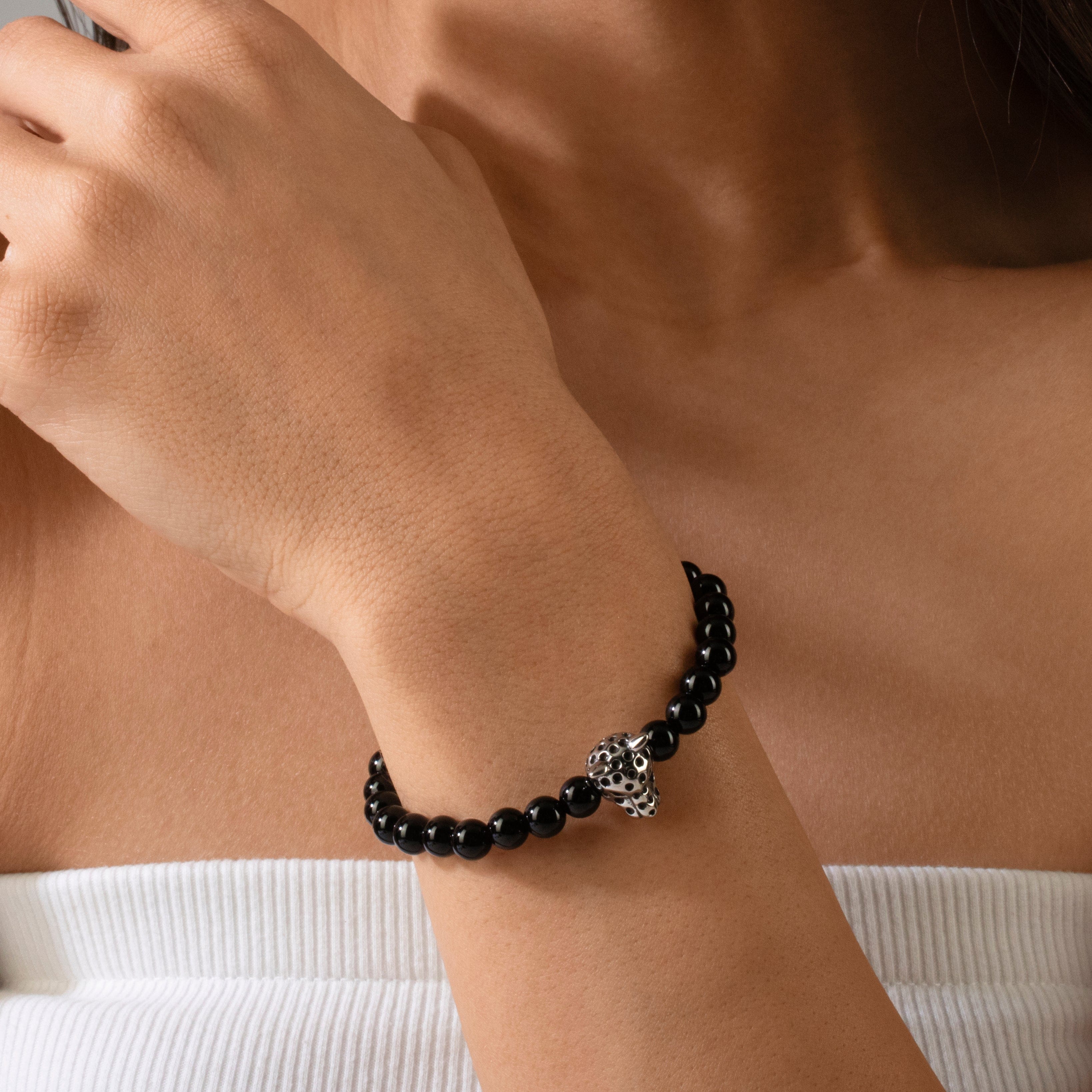 KALIFANO Gemstone Jewelry Black Agate 6mm Natural Gemstone Stretch Bracelet