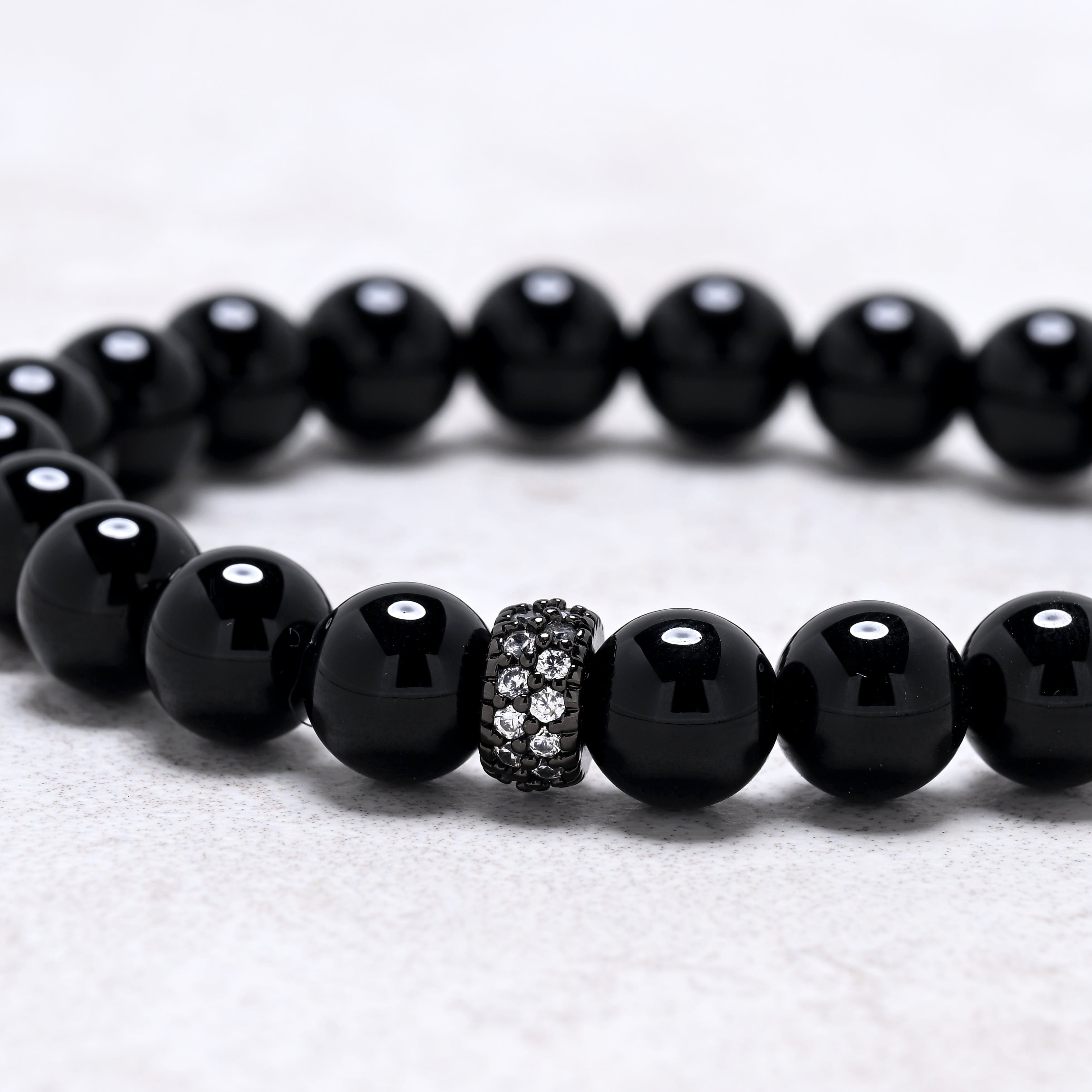 KALIFANO Gemstone Jewelry Black Agate 8mm Natural Gemstone Stretch Bracelet