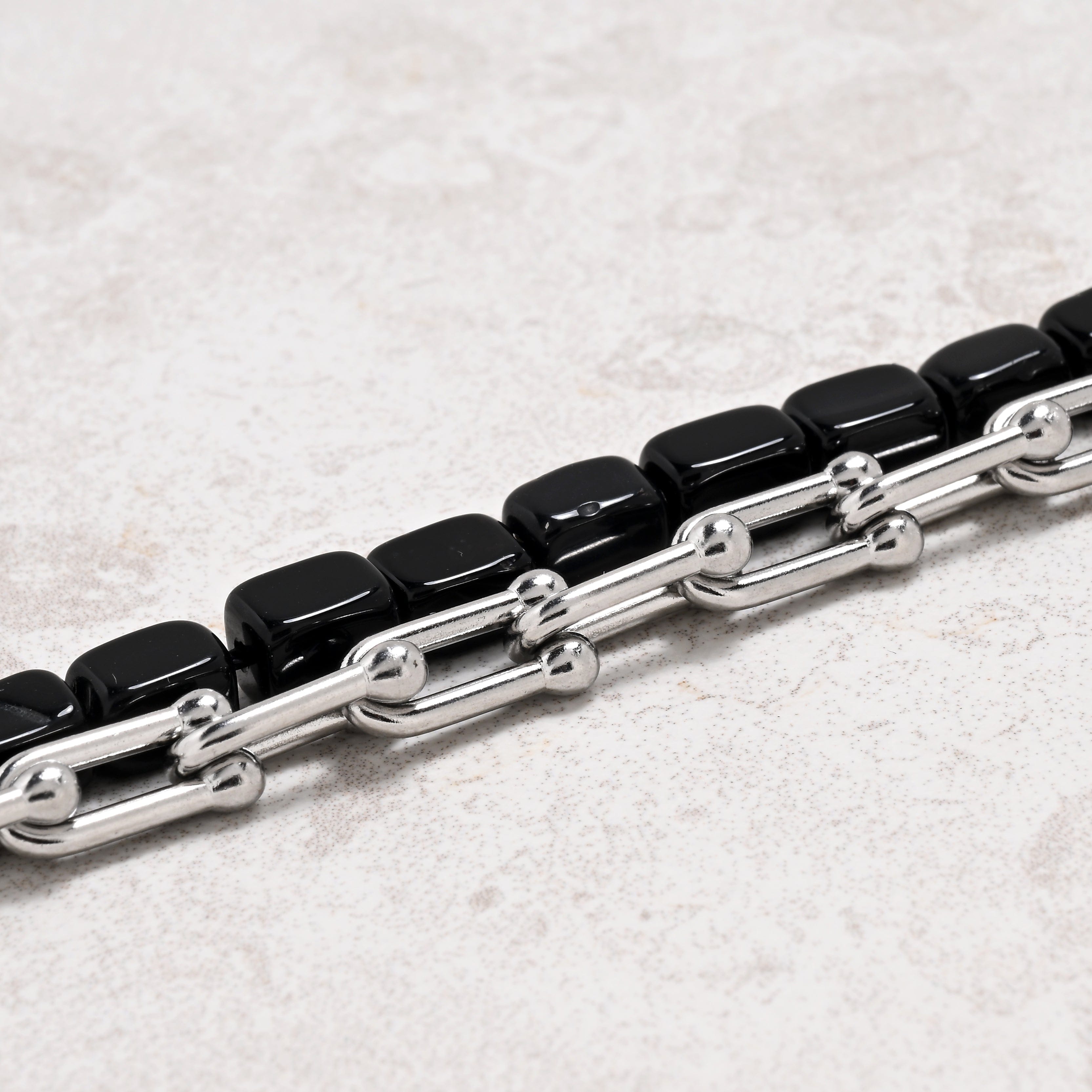 KALIFANO Gemstone Jewelry Black Agate & Hardware Style Stainless Steel Chain Bracelet 2SB-BAE