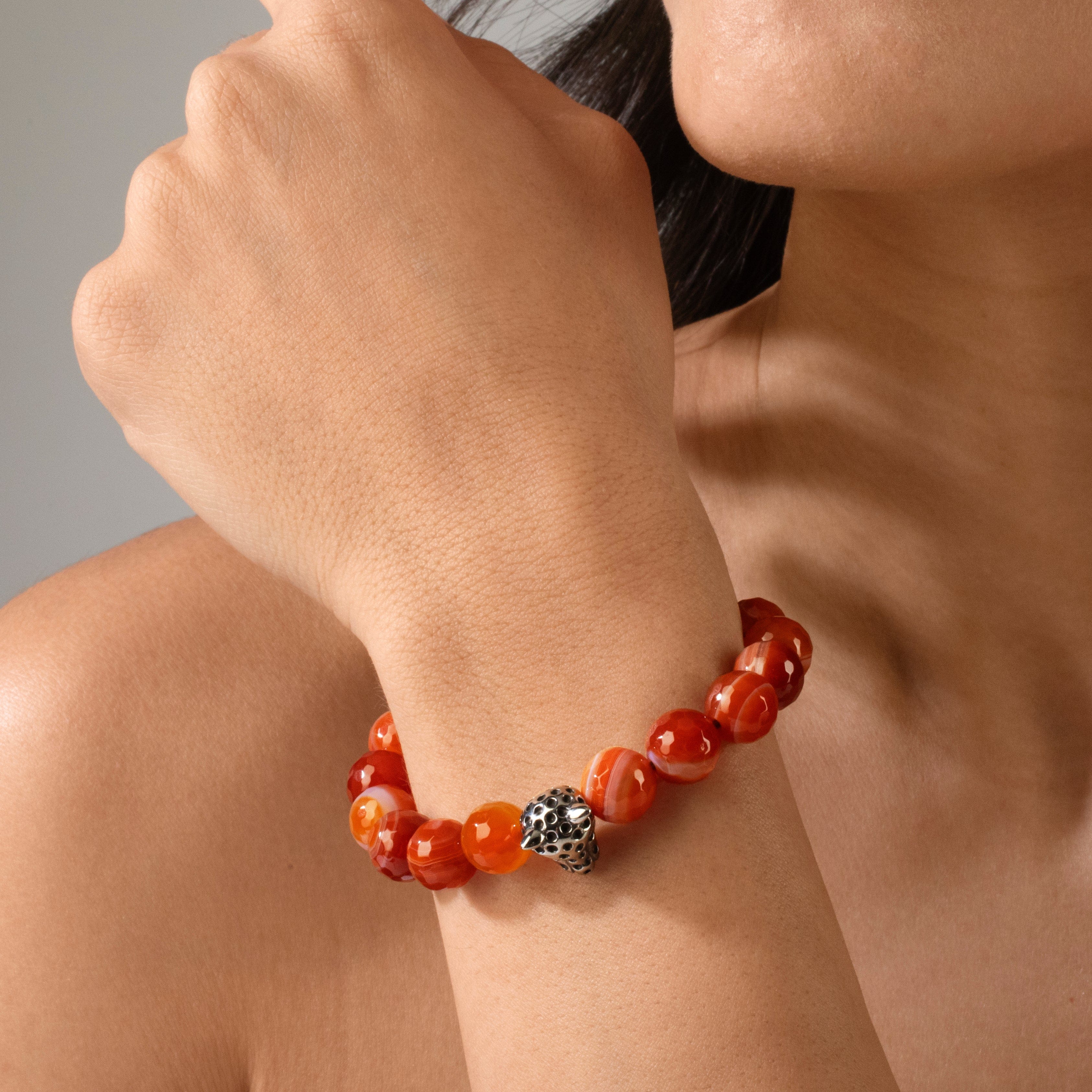 KALIFANO Gemstone Jewelry Carnelian 10mm Natural Gemstone Stretch Bracelet