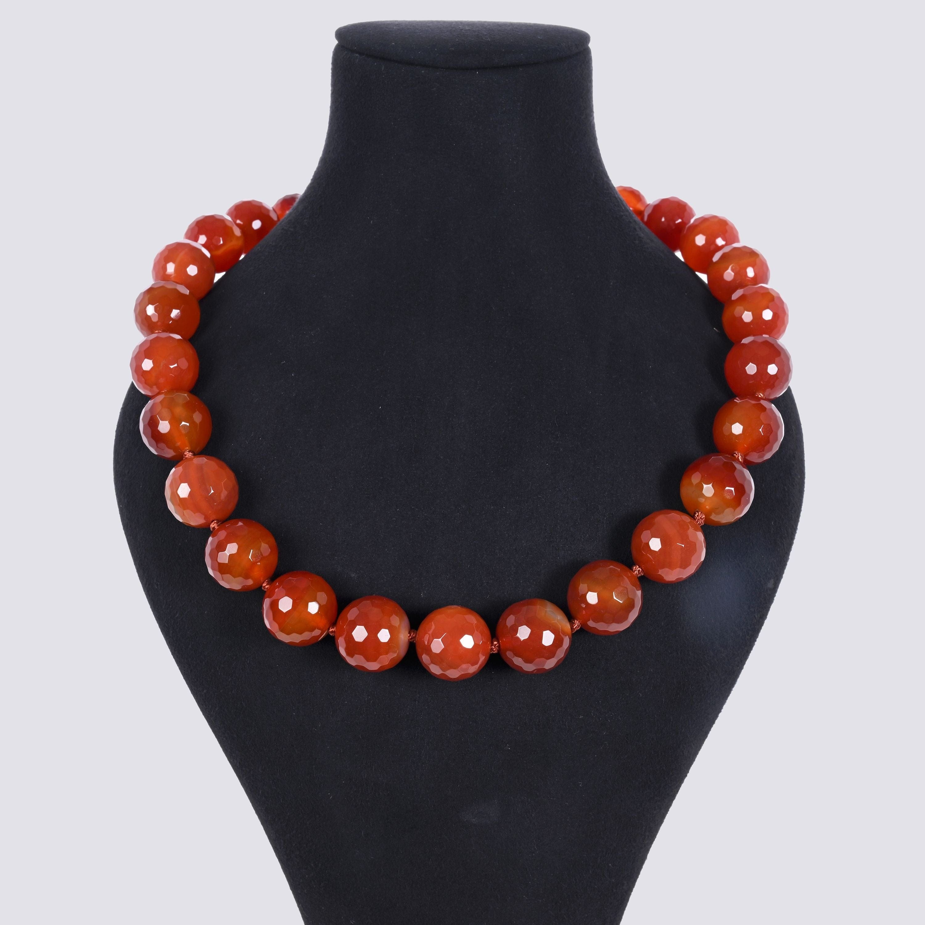 Kalifano Gemstone Jewelry Carnelian 18mm Round Gemstone Necklace with Sterling Silver Clasp - 22" 9GN-CR2