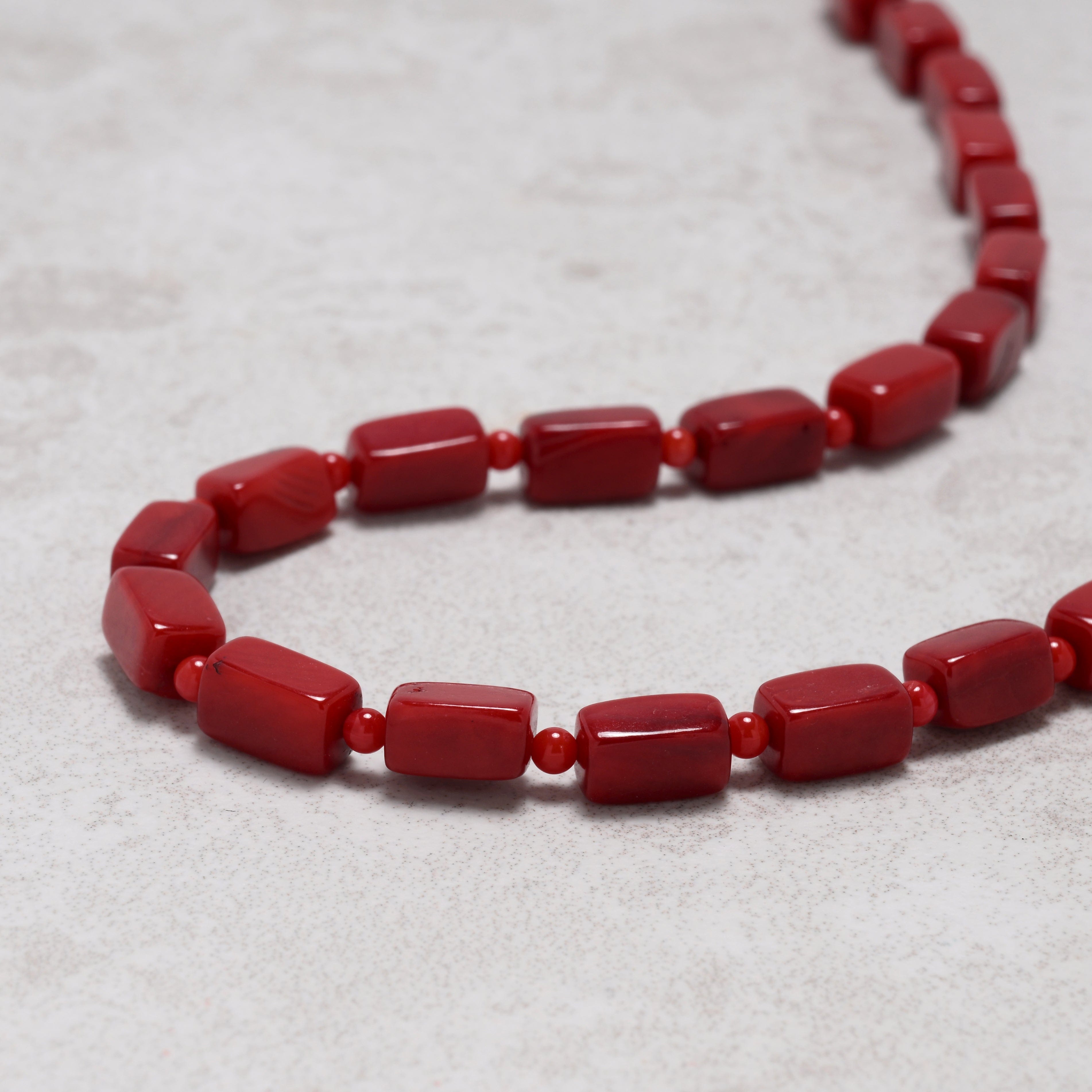 KALIFANO Gemstone Jewelry Coral 5x8mm Necklace With Sterling Silver Clasp - 18" 925N-14-RC