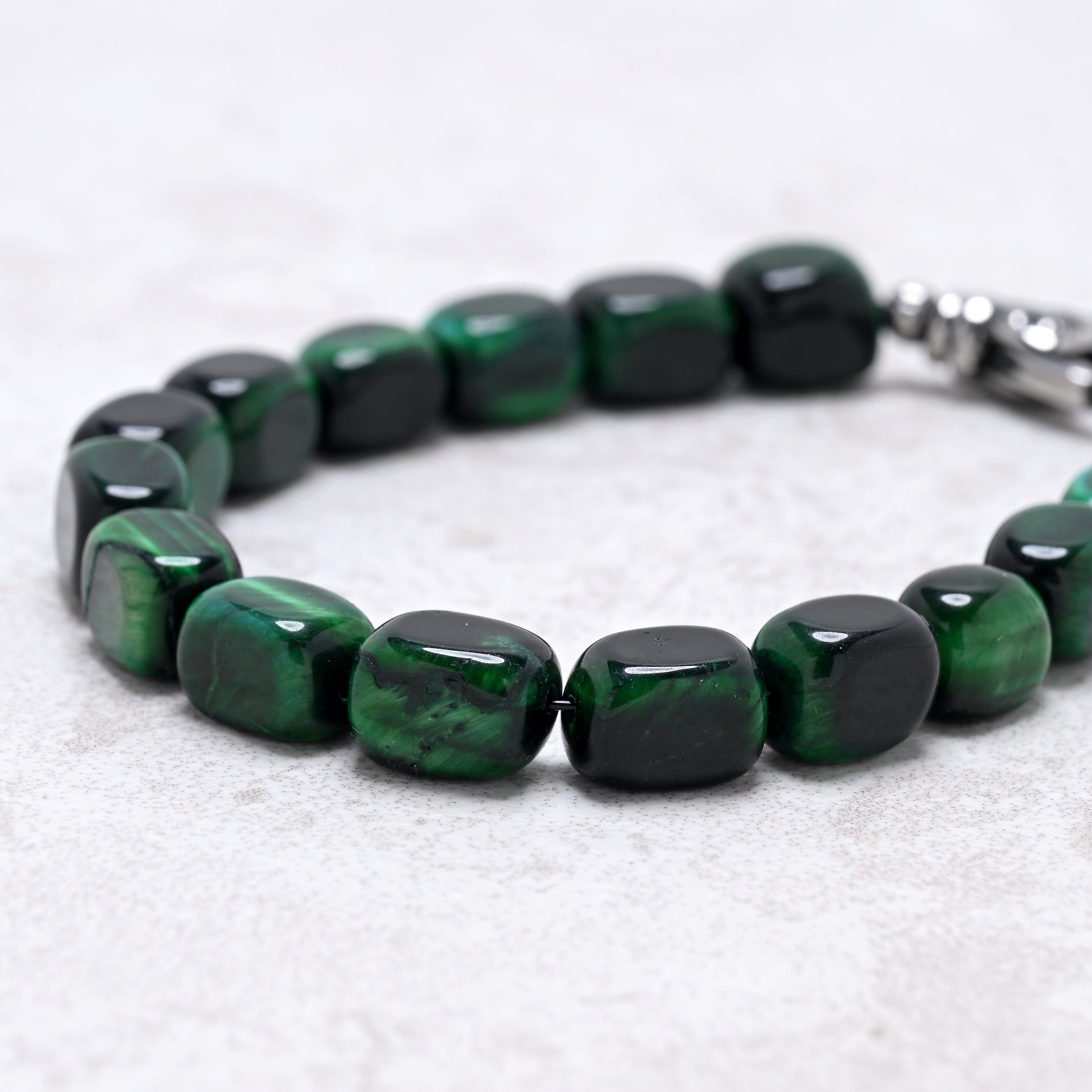 KALIFANO Gemstone Jewelry Green Tiger Eye 6x9mm Natural Gemstone Bracelet