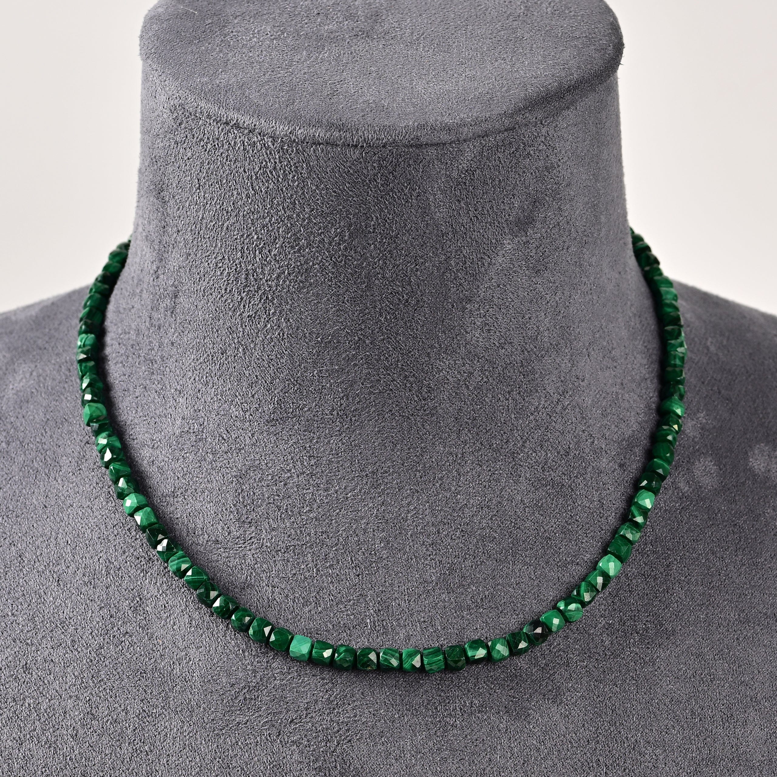 KALIFANO Gemstone Jewelry Natural Malachite Faceted 4mm Barrel 16in Necklace with Sterling Silver Extender N4-41G-MA