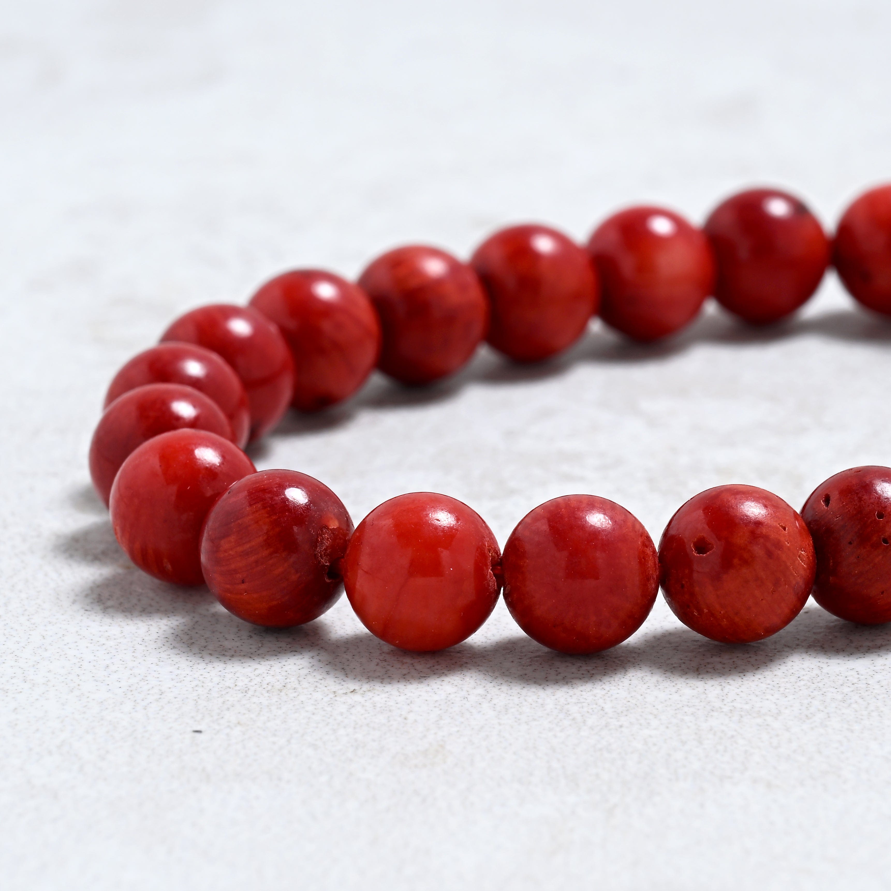 KALIFANO Gemstone Jewelry Red Coral 10mm Natural Gemstone Stretch Bracelet