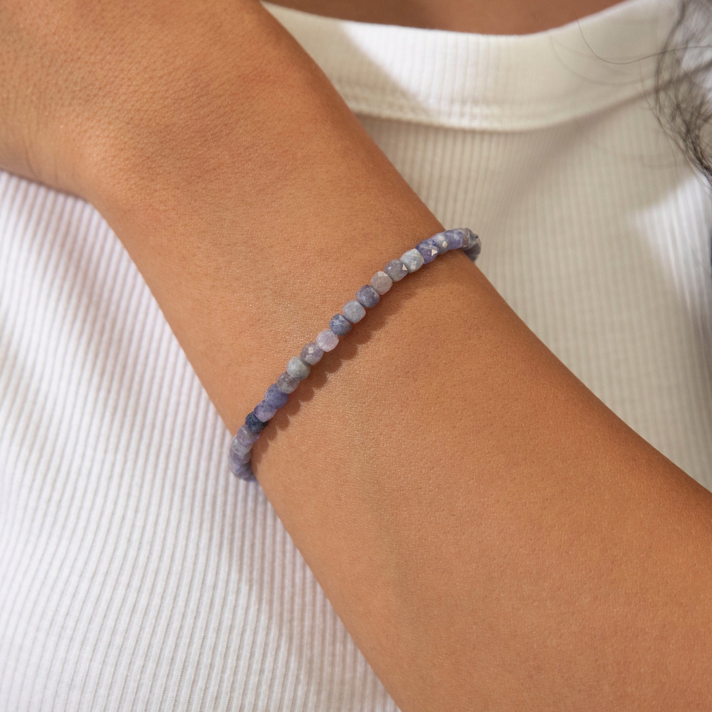 KALIFANO Gemstone Jewelry Tanzanite 4mm Natural Gemstone Bracelet with Sterling Silver Clasp B4-16S-TZ