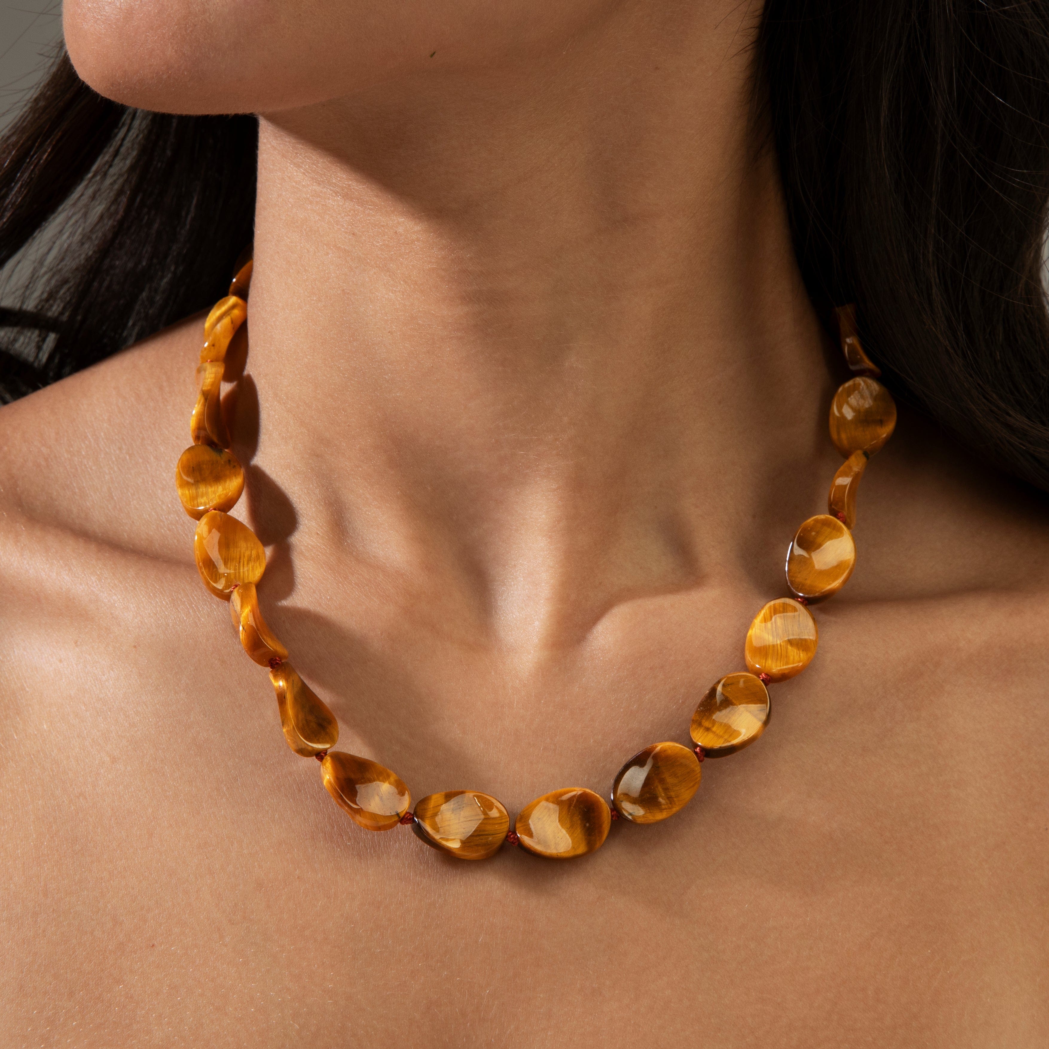KALIFANO Gemstone Jewelry Tiger Eye 13x18mm Necklace With Sterling Silver Clasp - 18" 925N-09-TE