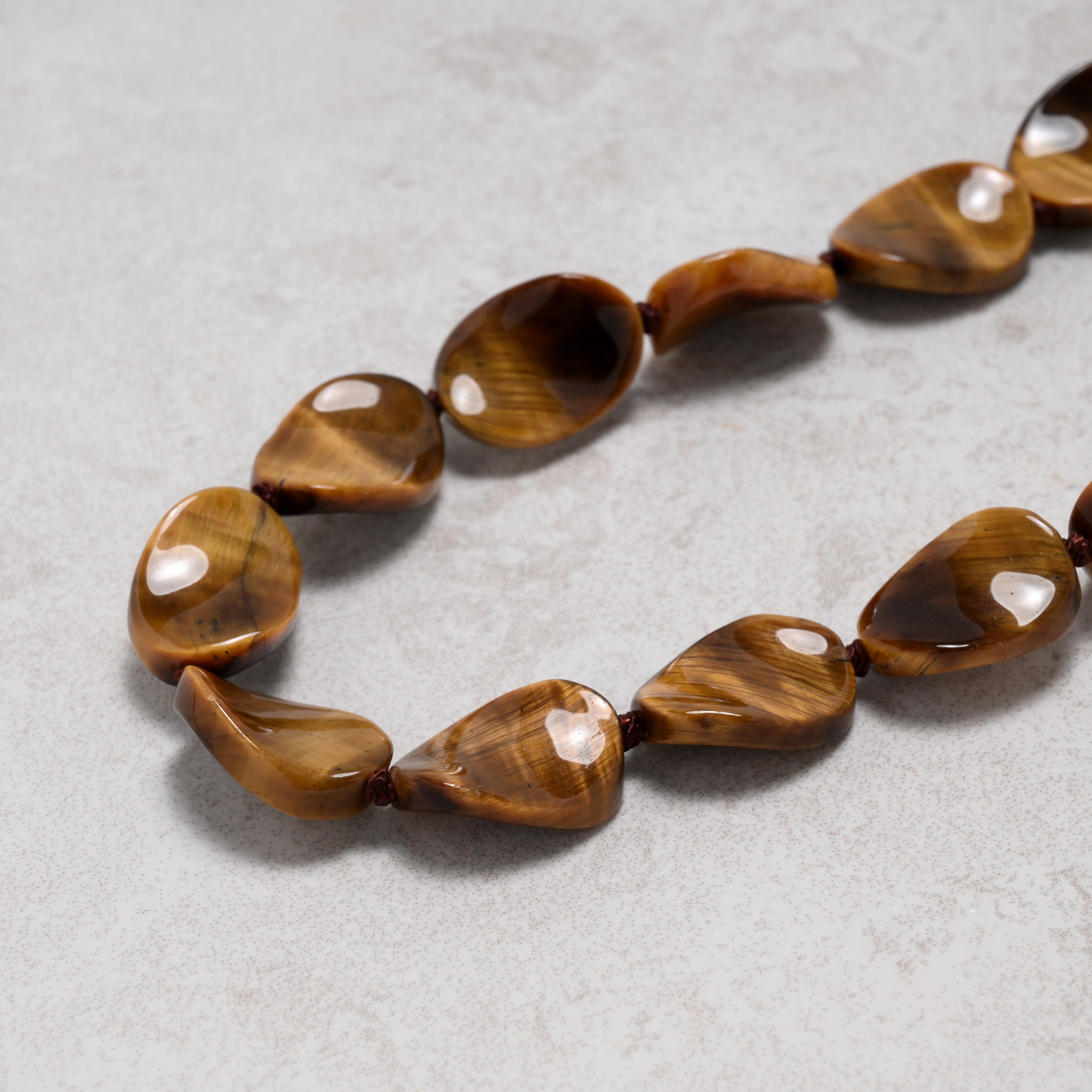 KALIFANO Gemstone Jewelry Tiger Eye 13x18mm Necklace With Sterling Silver Clasp - 18" 925N-09-TE