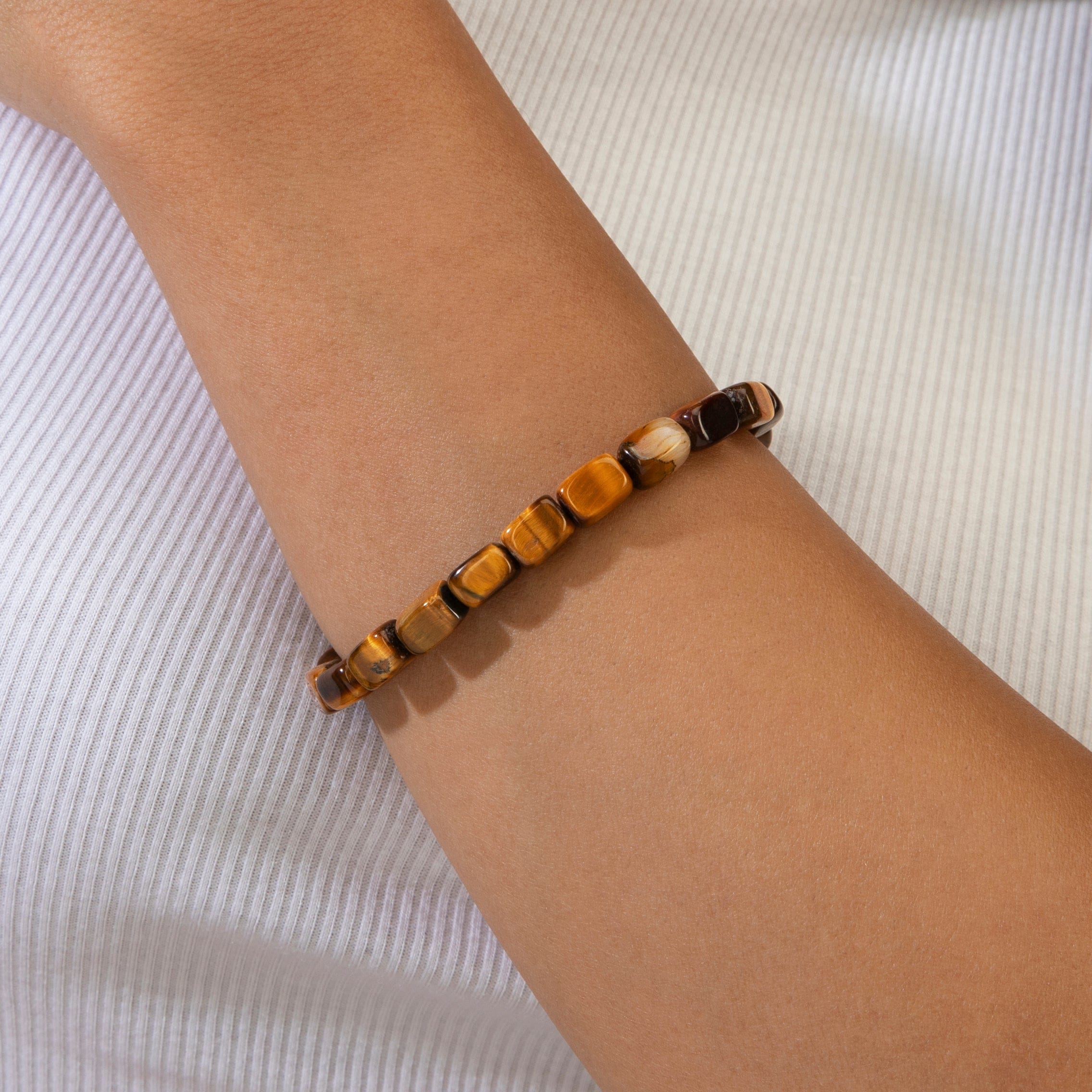 KALIFANO Gemstone Jewelry Tiger Eye 6x9mm Natural Gemstone Bracelet