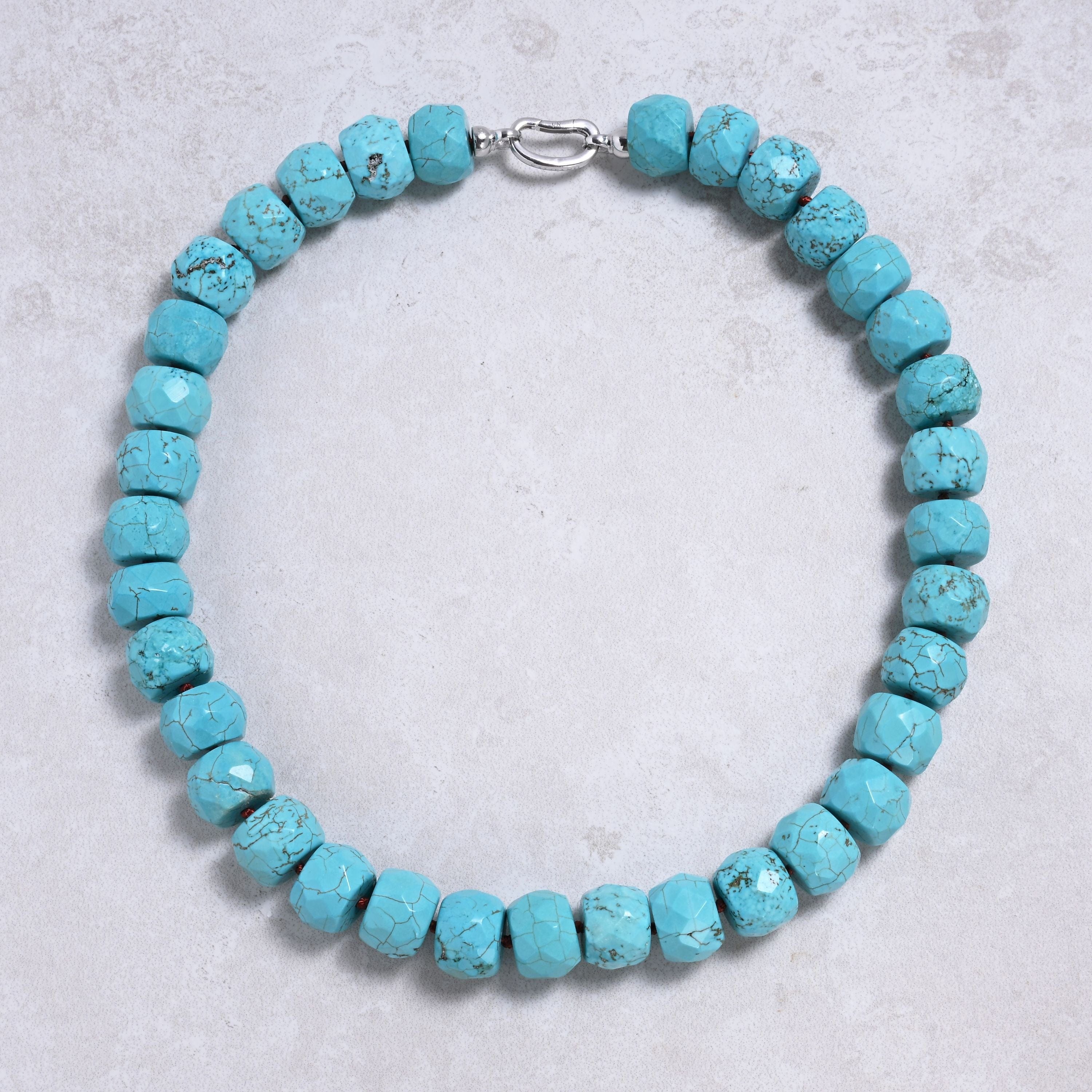 Kalifano Gemstone Jewelry Turquoise 17x13mm Roundel Gemstone Necklace with Sterling Silver Clasp - 22" 9SN-TQ5