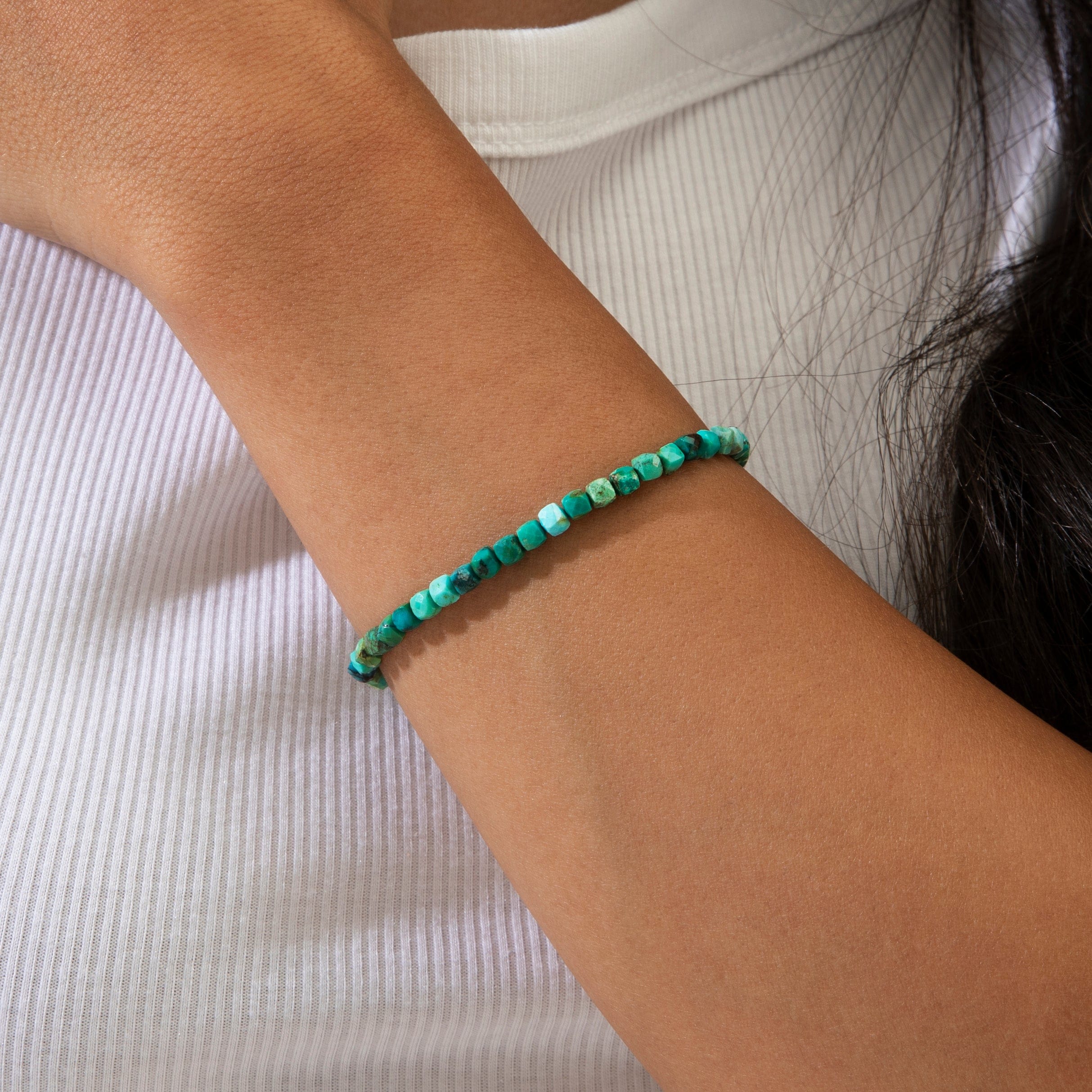 KALIFANO Gemstone Jewelry Turquoise 4mm Natural Gemstone Bracelet with Sterling Silver Clasp B4-16S-TQ