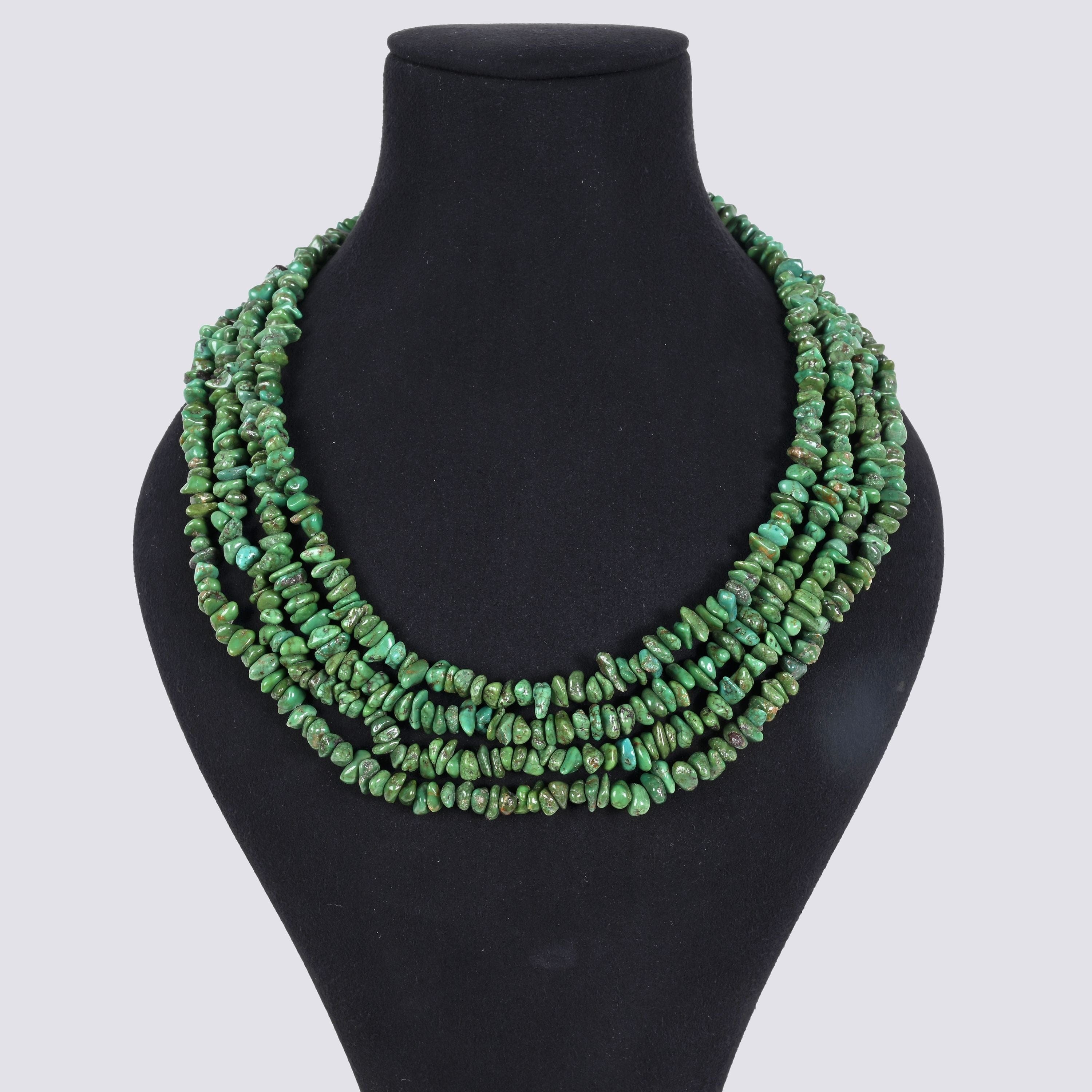 Kalifano Gemstone Jewelry Turquoise Chip Gemstone Necklace with Sterling Silver Clasp - 20" 8SN-GRTQ