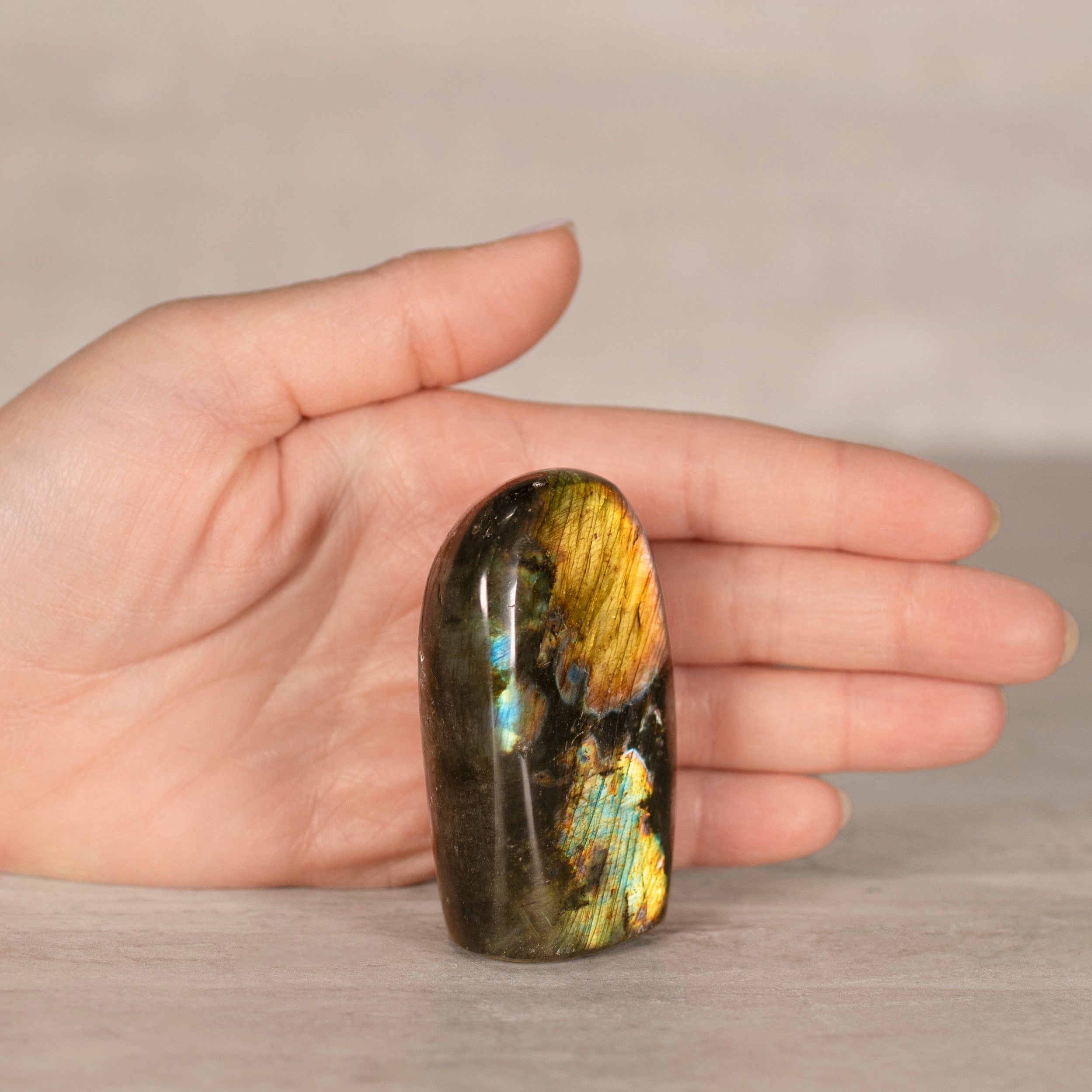 KALIFANO Labradorite Natural Cut Base Labradorite LABC80