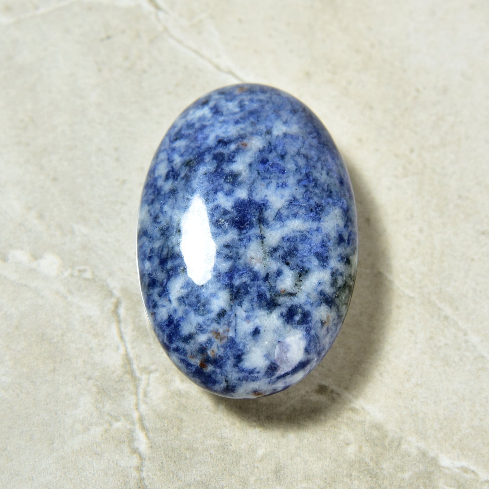 KALIFANO Lapis Sodalite Palm Stone PS60-SD