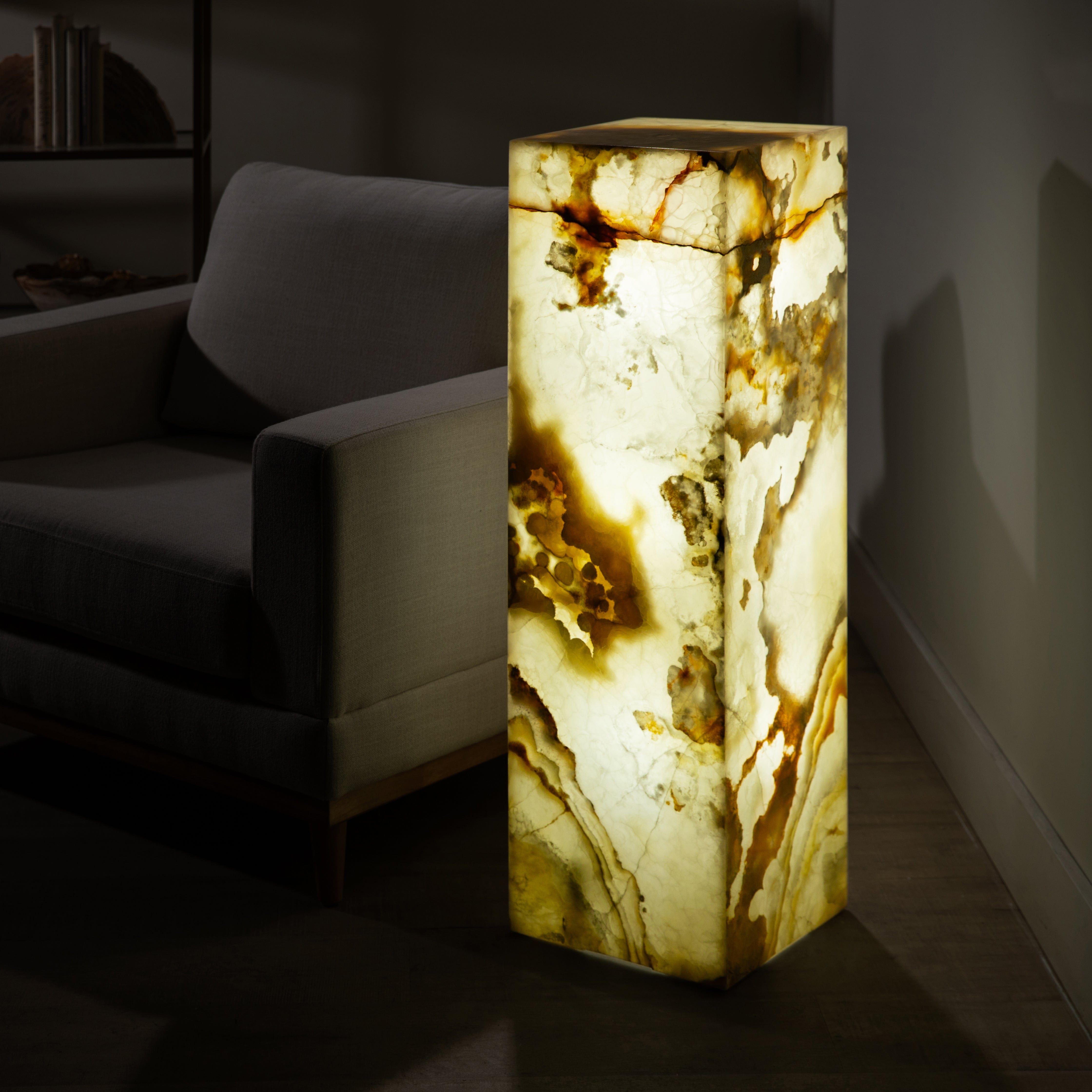 Kalifano Light Towers Nacar Onyx Light Tower - 40 in LT100X30.018