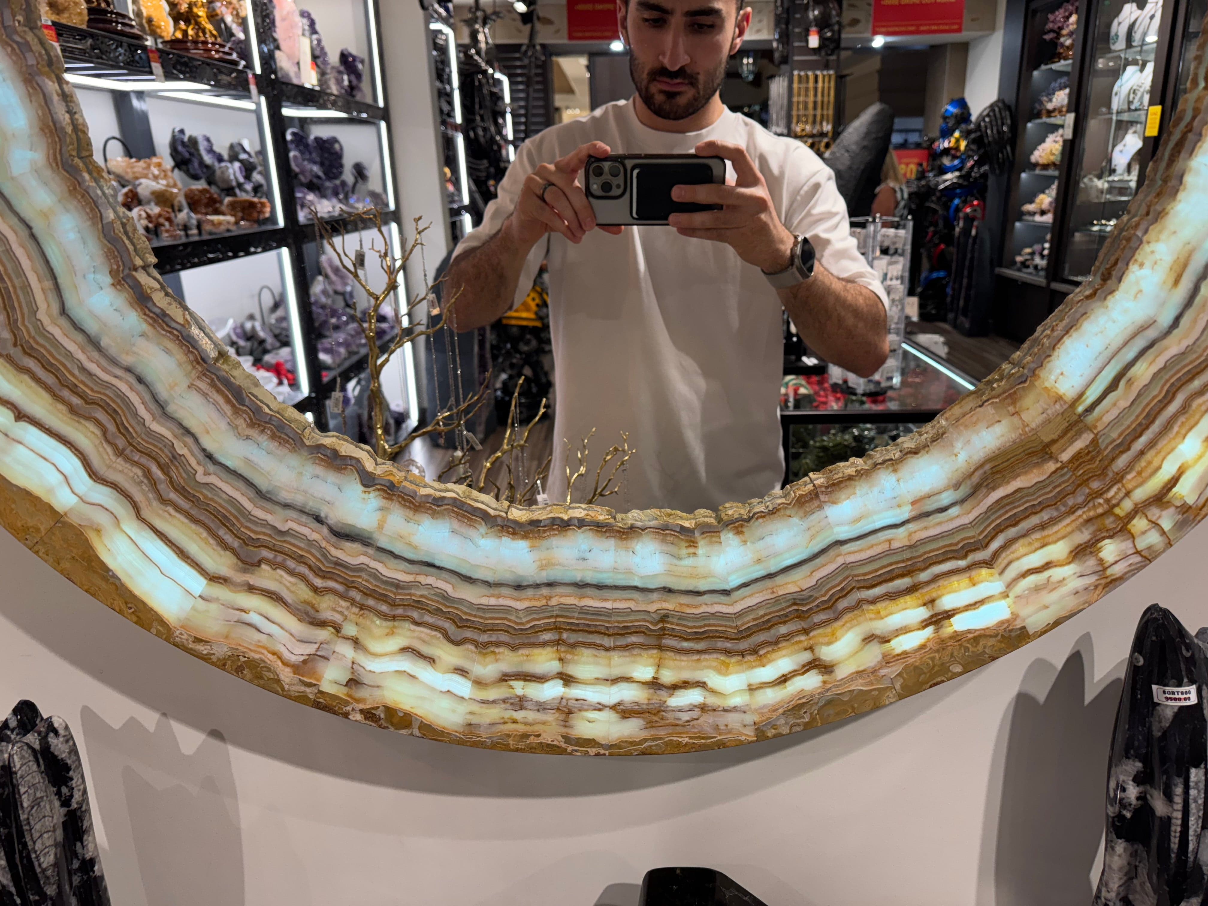 Kalifano Light Towers Natural Striped Rainbow Onyx Round Mirror from Mexico - 40" Diameter LTM40x4.001