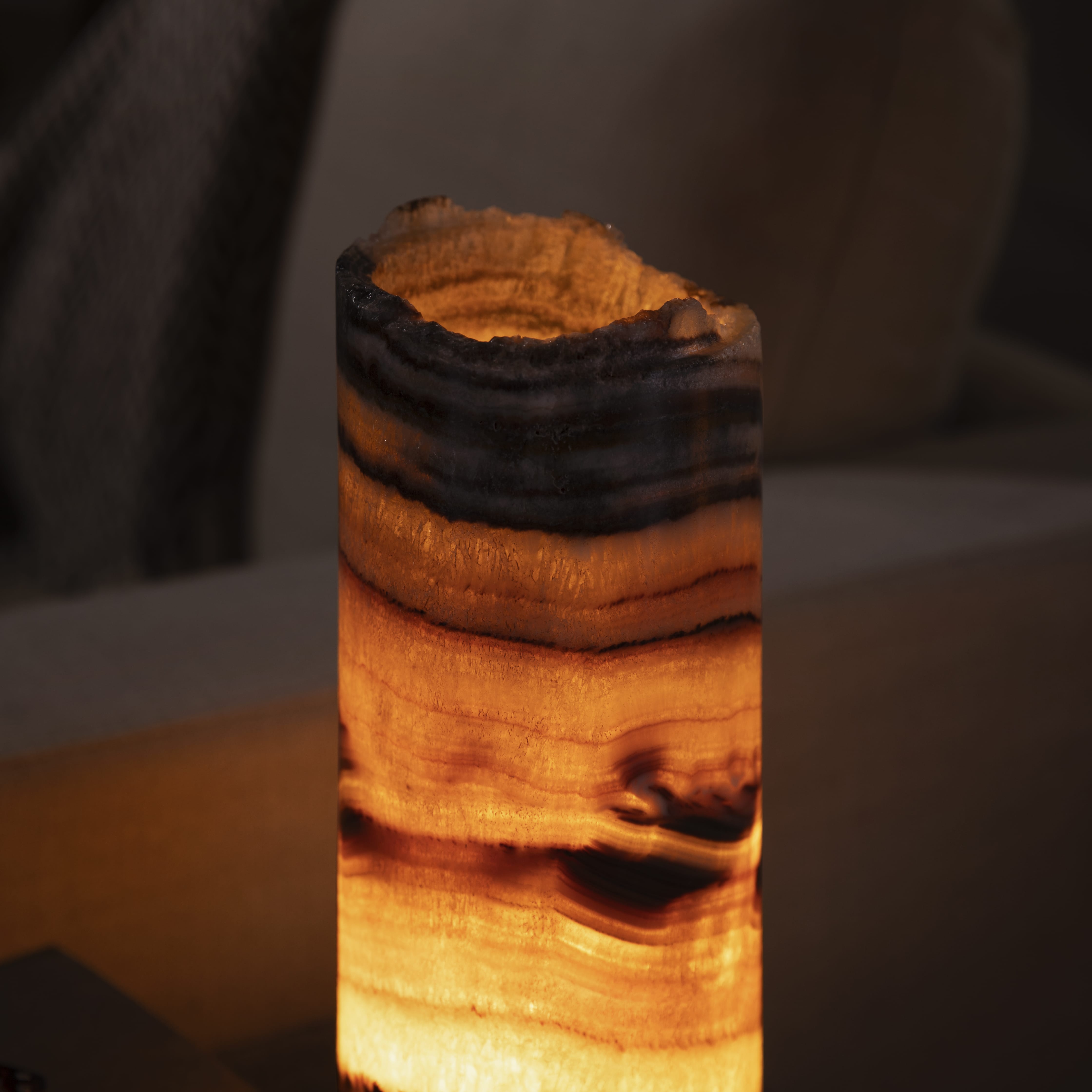 Kalifano Light Towers Onyx Cylinder Light Tower from Mexico - 12" LTCL3010.020