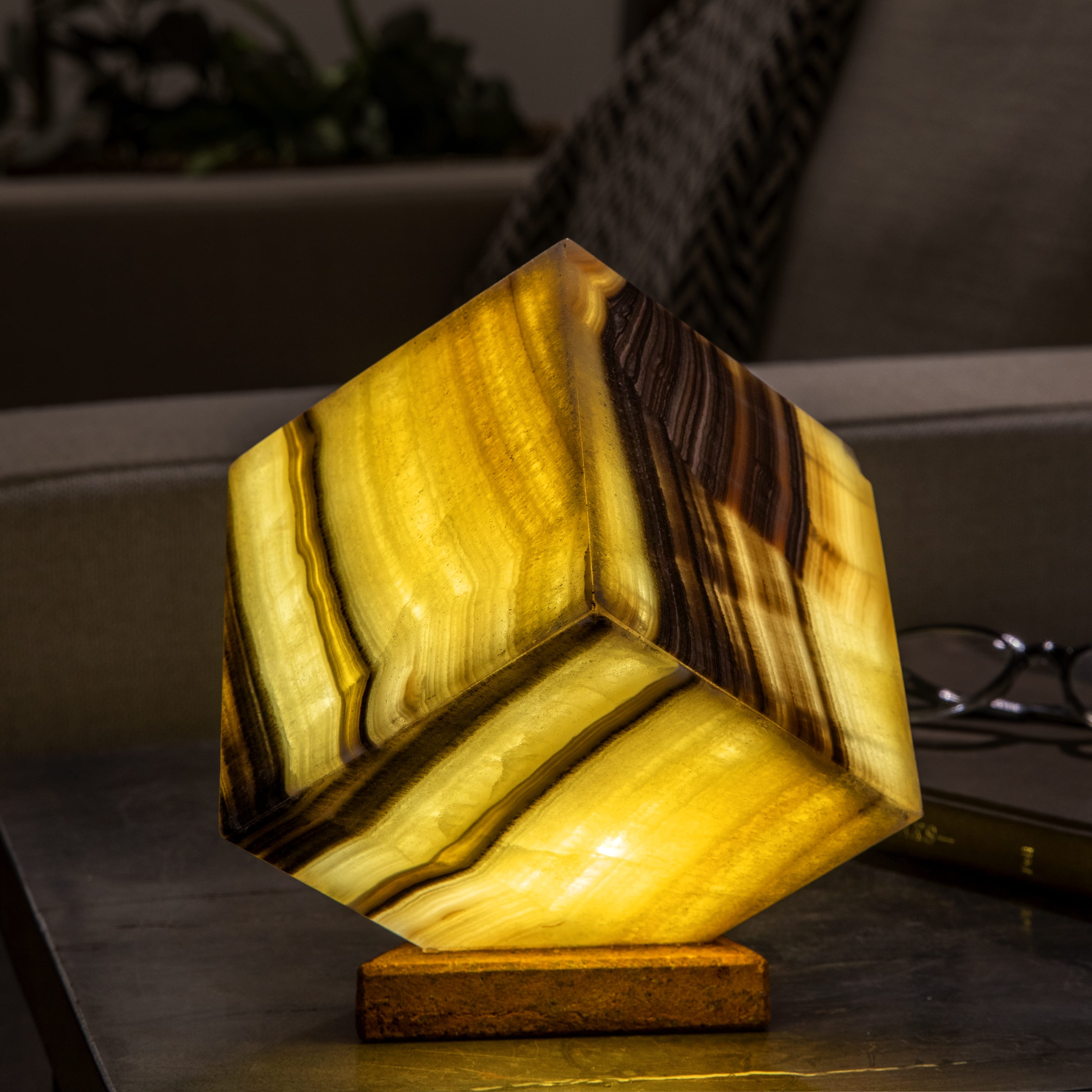 Kalifano Light Towers Onyx Light Cube from Mexico - 8.5" LTC12.004