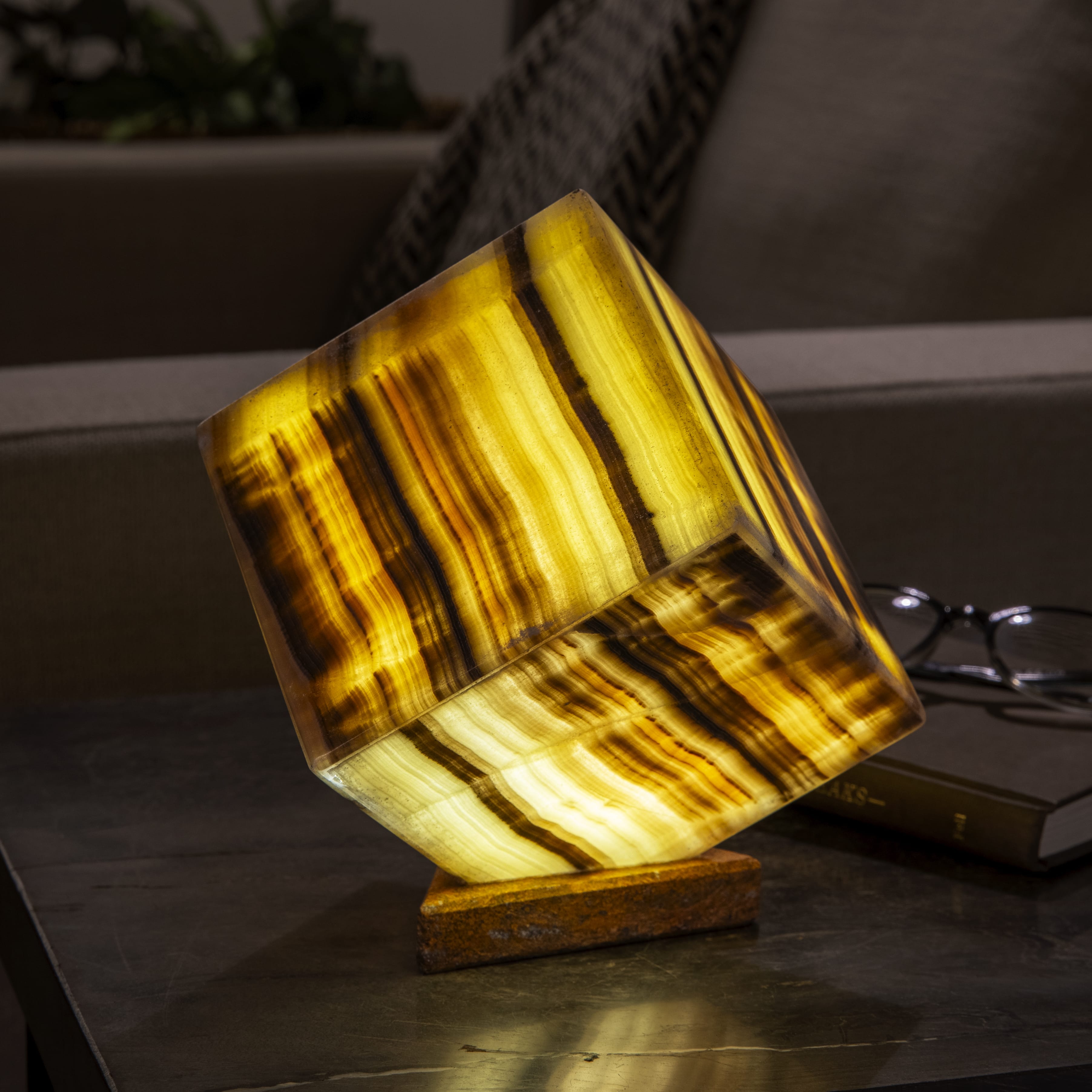 Kalifano Light Towers Onyx Light Cube from Mexico - 8.5" LTC12.005