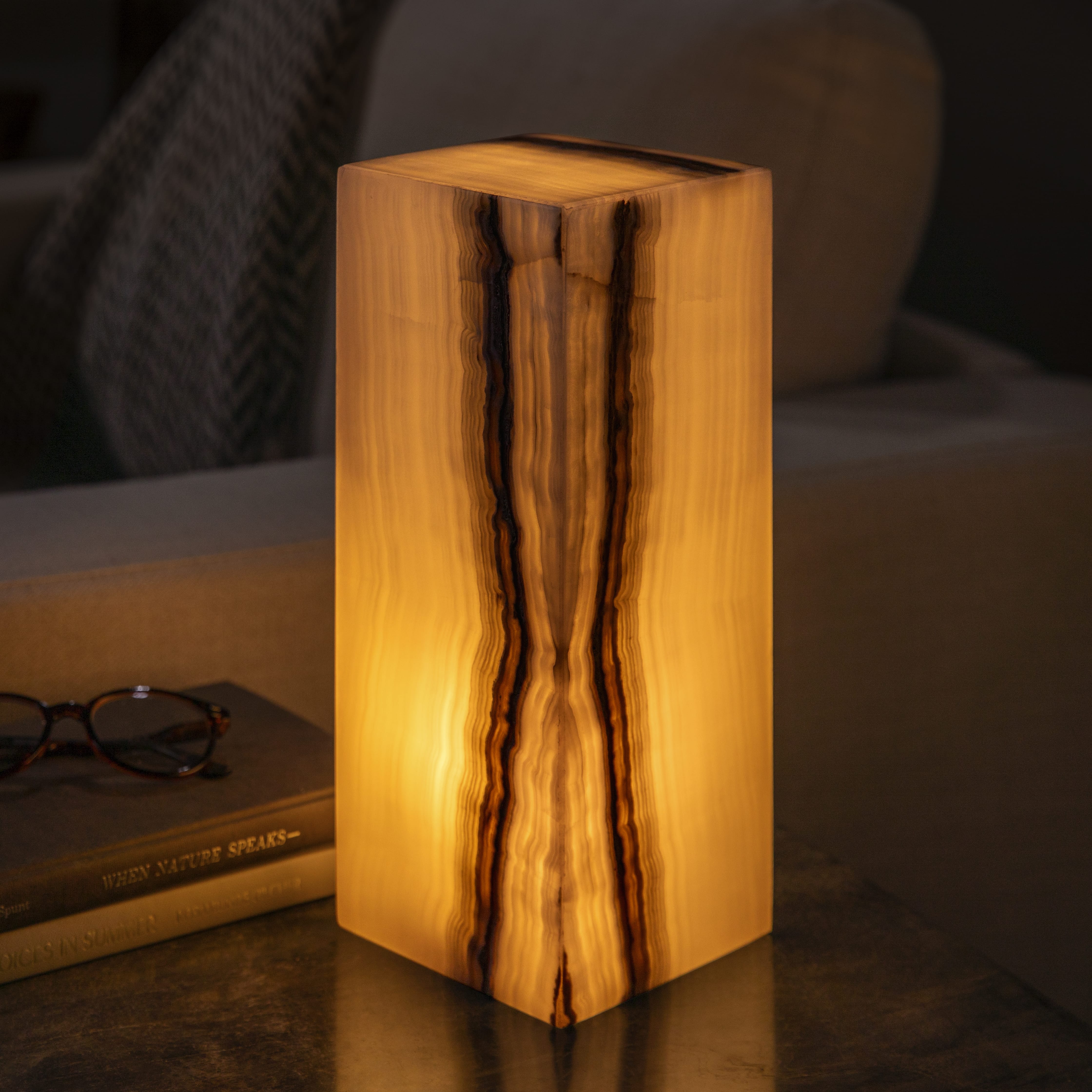 Kalifano Light Towers White Onyx Light Tower from Mexico - 12" LT30X12-ON