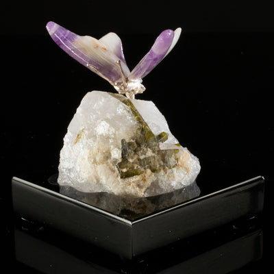Kalifano Love Birds Carvings Cheveron Amethyst Butterfly Love Birds Carving on Tourmaline Base LB.E101.044