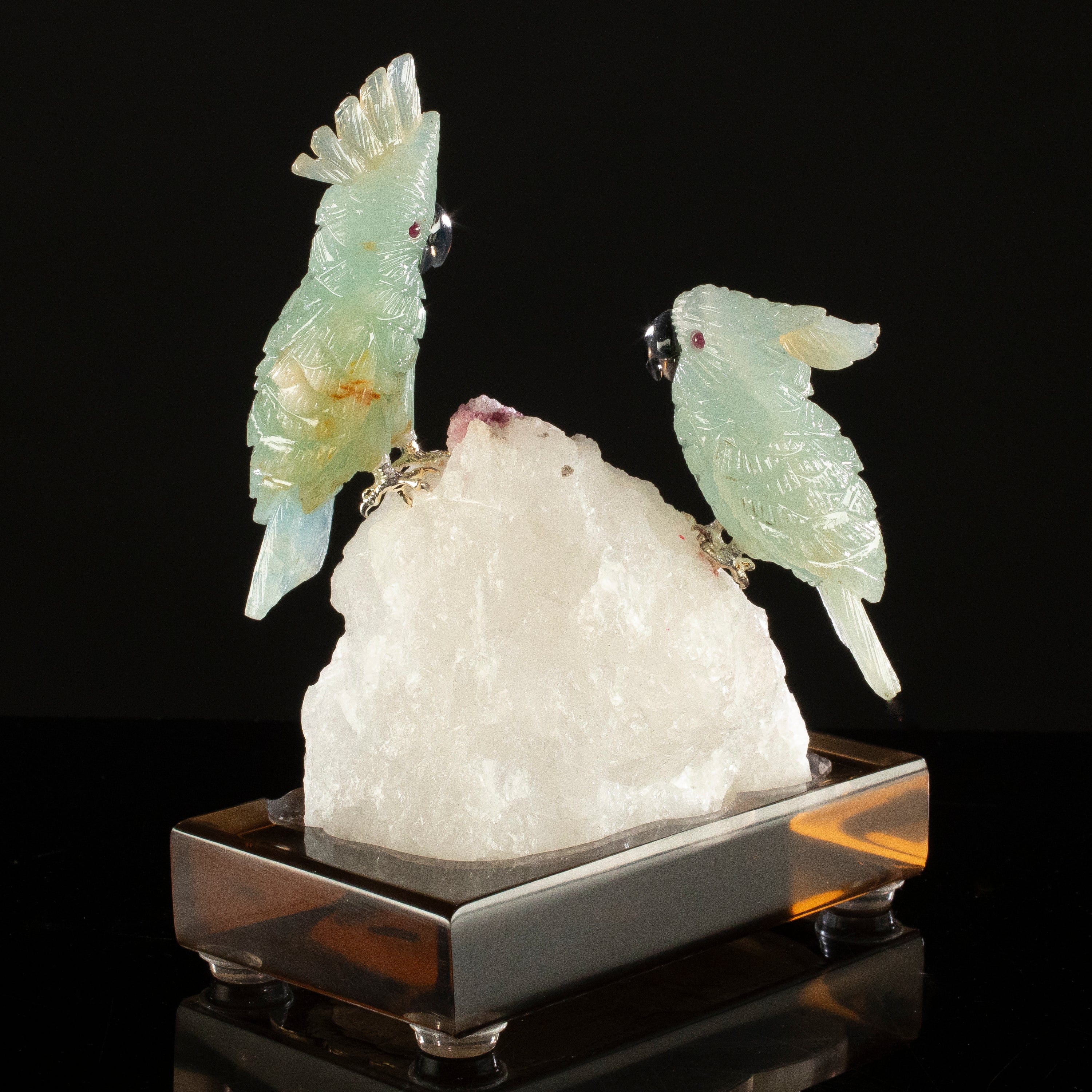 KALIFANO Love Birds Carvings Peter Muller Blue Calcite Cockatoo Couple Carving on Rubellite Base LB.C405.014