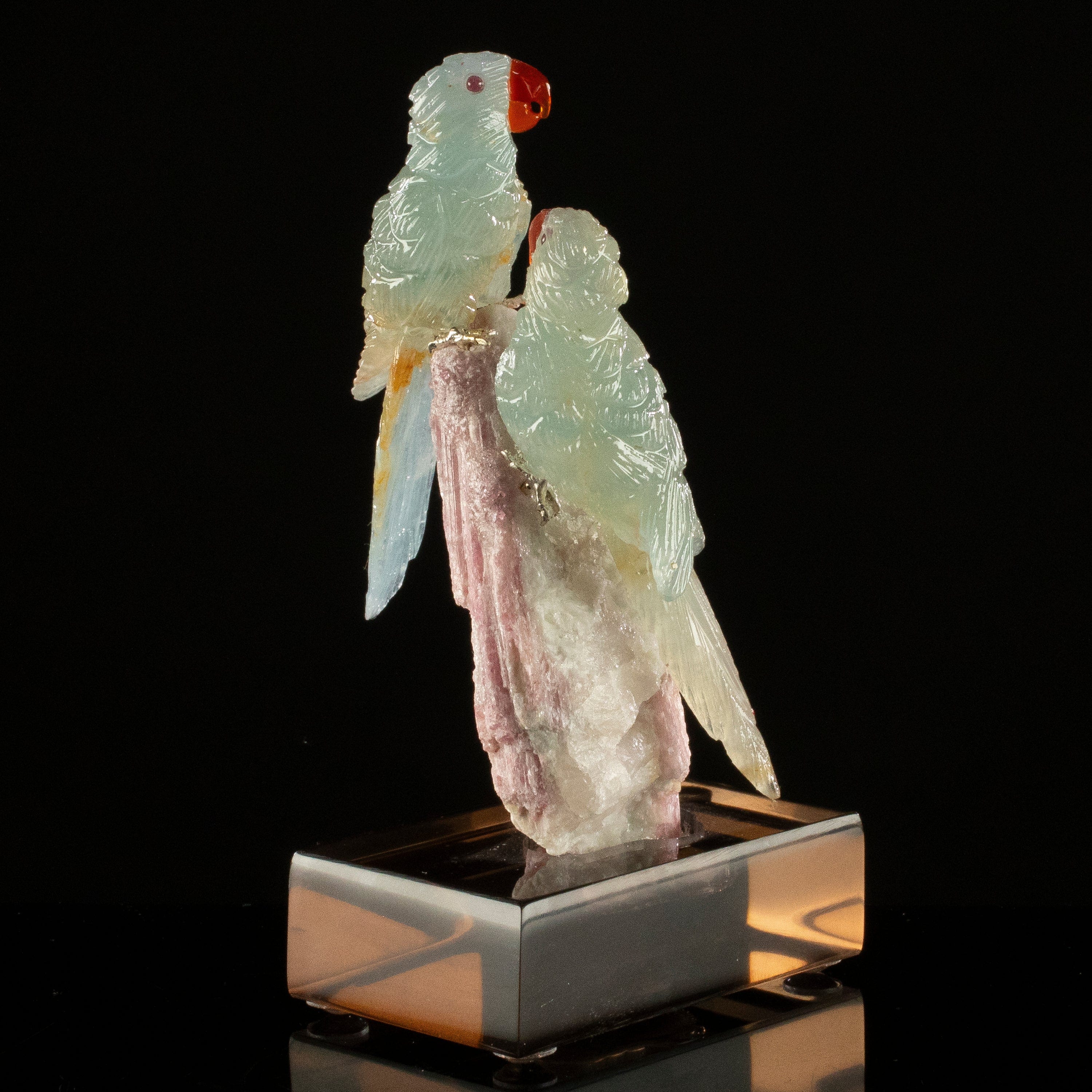 KALIFANO Love Birds Carvings Peter Muller Blue Calcite Macaw Couple Carving on Rubellite Base LB.C215.017