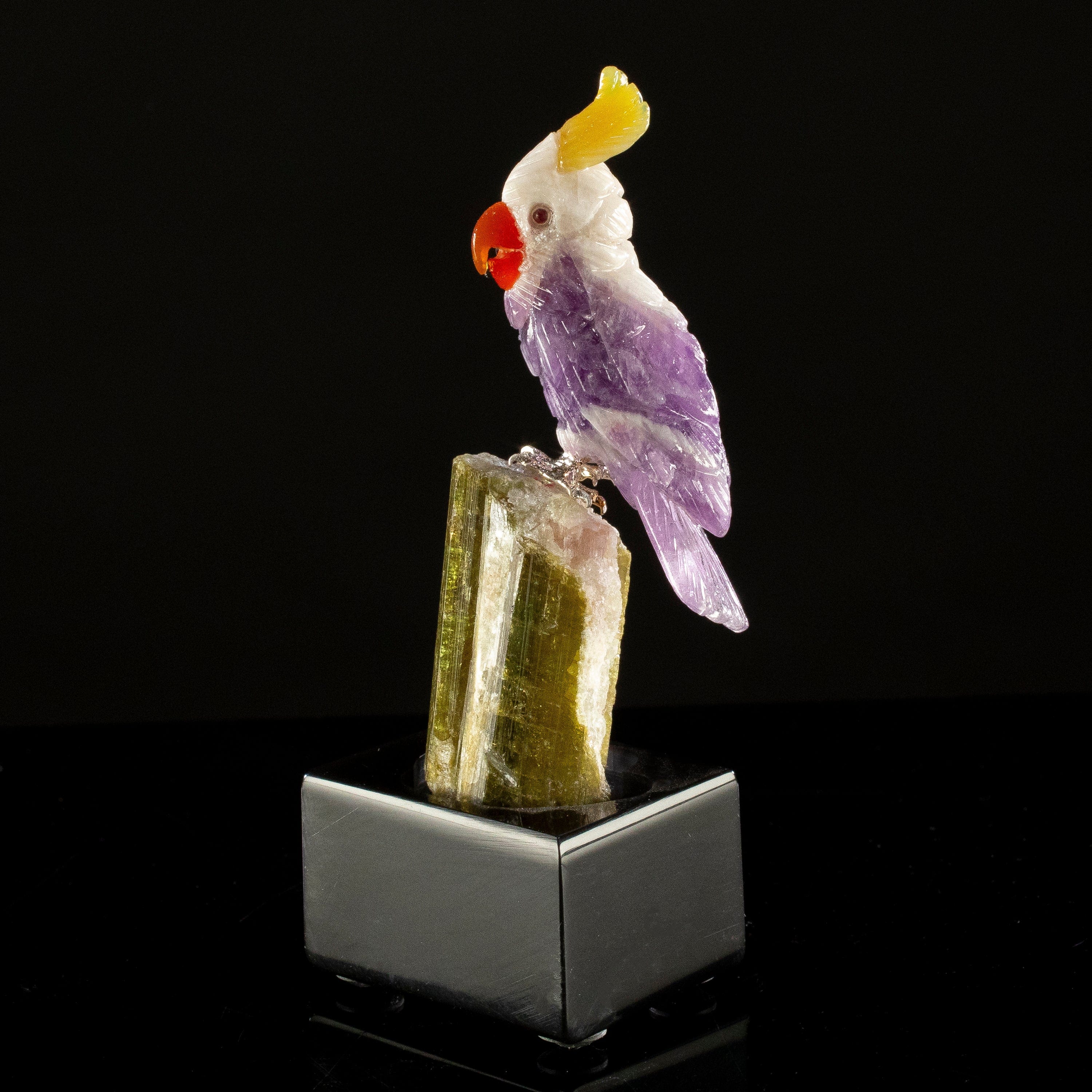 KALIFANO Love Birds Carvings Peter Muller Chevron Amethyst Cockatoo Carving on Tourmaline Base LB.C305.004