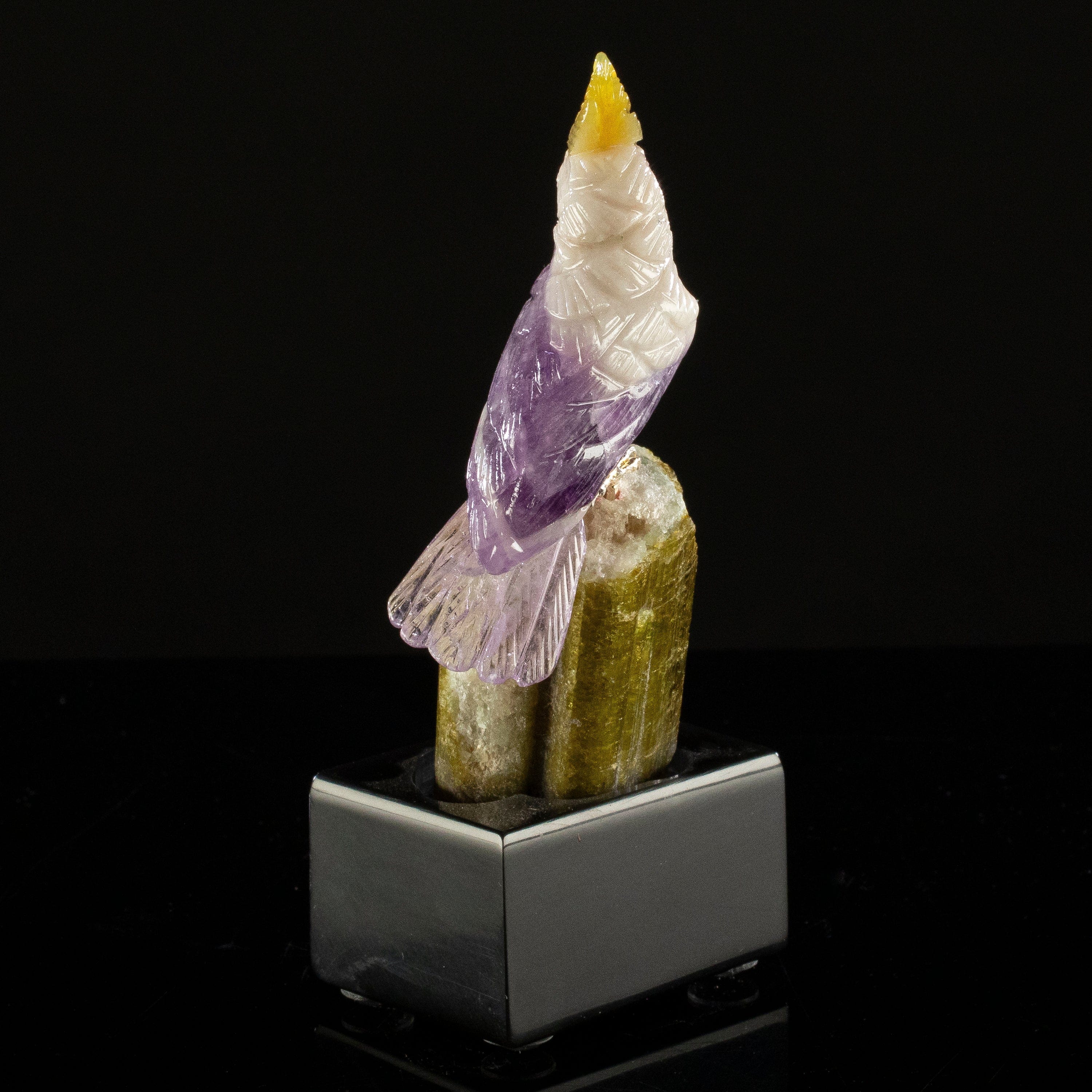 KALIFANO Love Birds Carvings Peter Muller Chevron Amethyst Cockatoo Carving on Tourmaline Base LB.C305.004