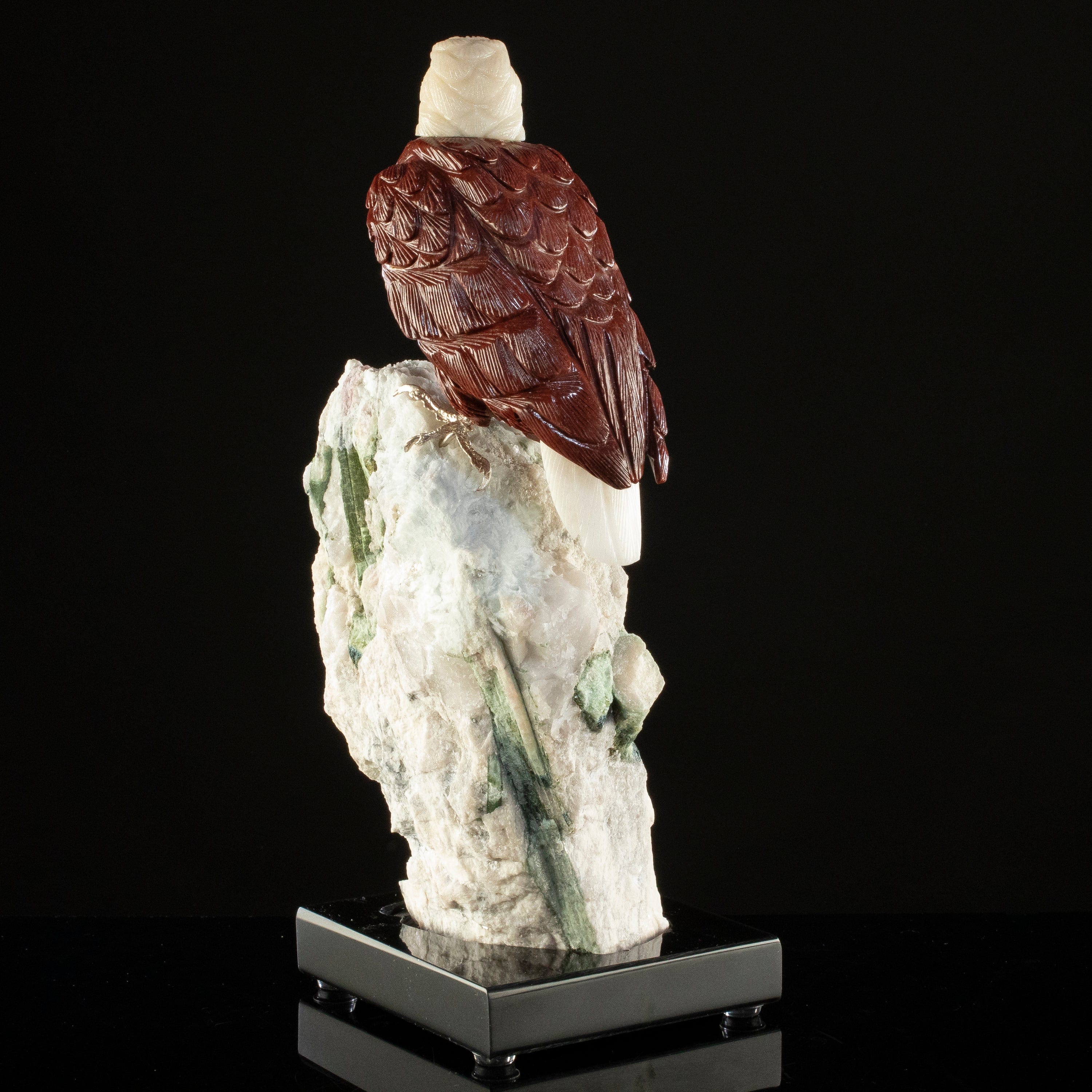 KALIFANO Love Birds Carvings Peter Muller Dolomite & Quartz Eagle Carving on Tourmaline Base LB.A110.001