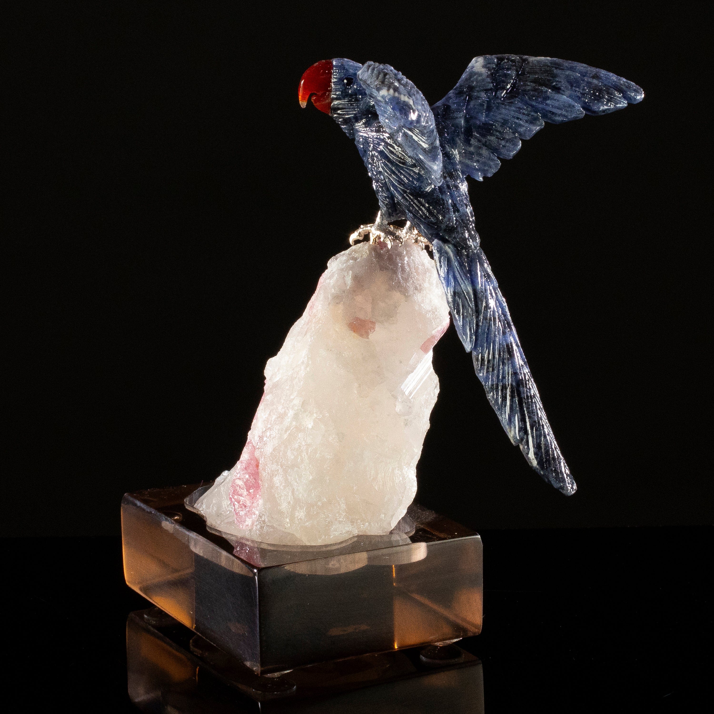 KALIFANO Love Birds Carvings Peter Muller Sodalite Macaw Carving on Rubellite Base LB.C126.015