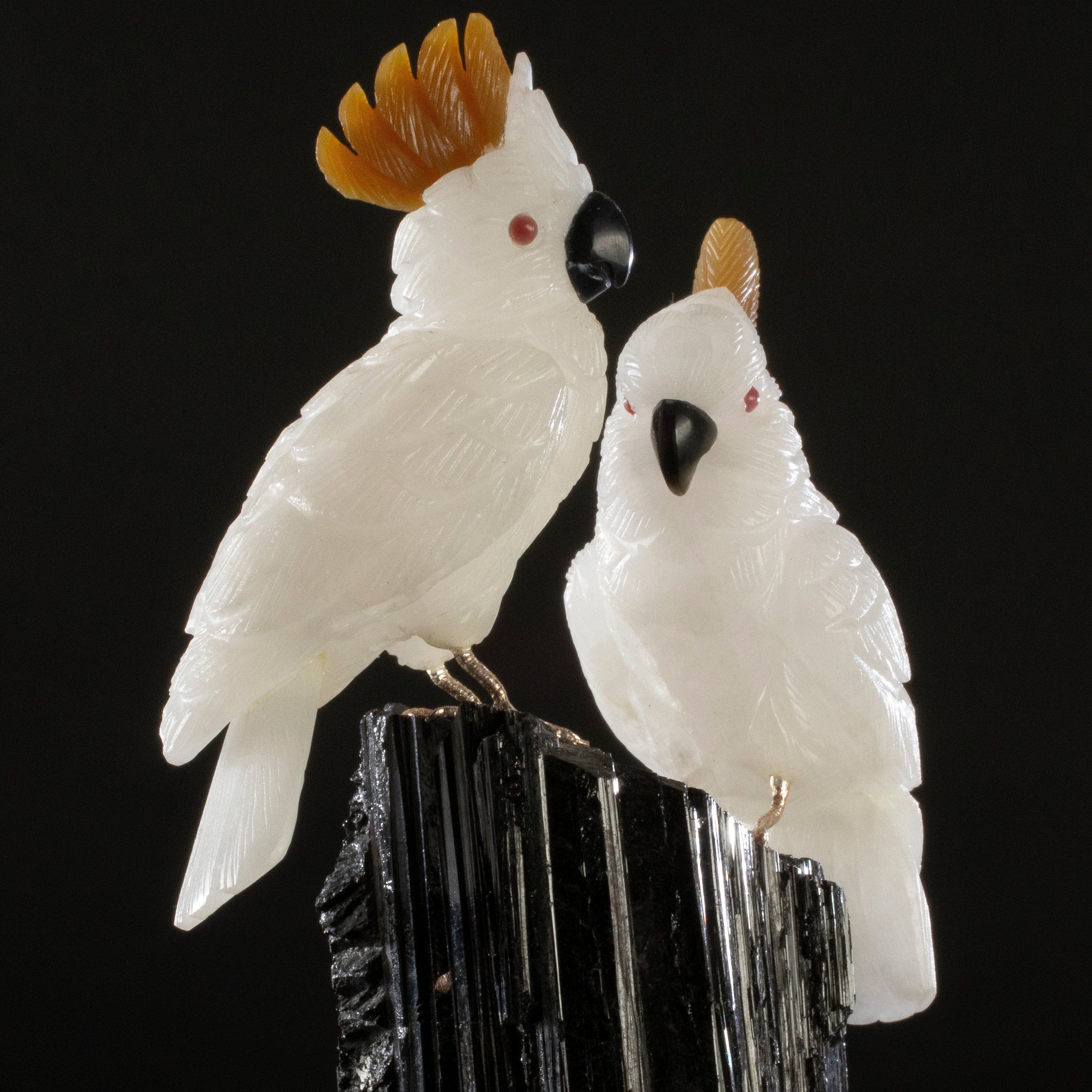 Kalifano Love Birds Carvings Quartz Cockatoo Couple Love Bird Carving on Black Tourmaline Base LB.B234.001