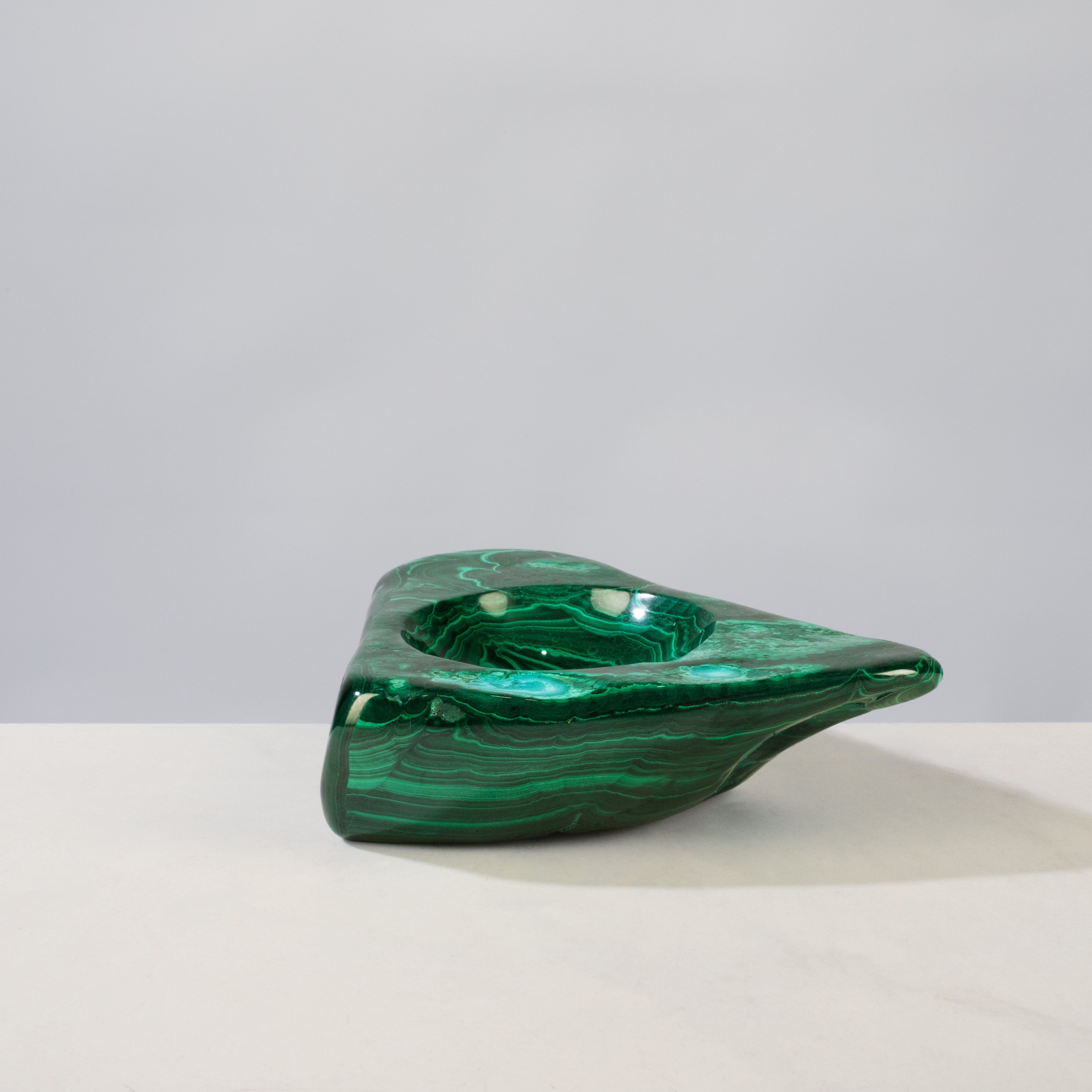 Kalifano Malachite Malachite Ashtray / Bowl Carving from Congo - 5.5" / 1,407 g MAA3000.002