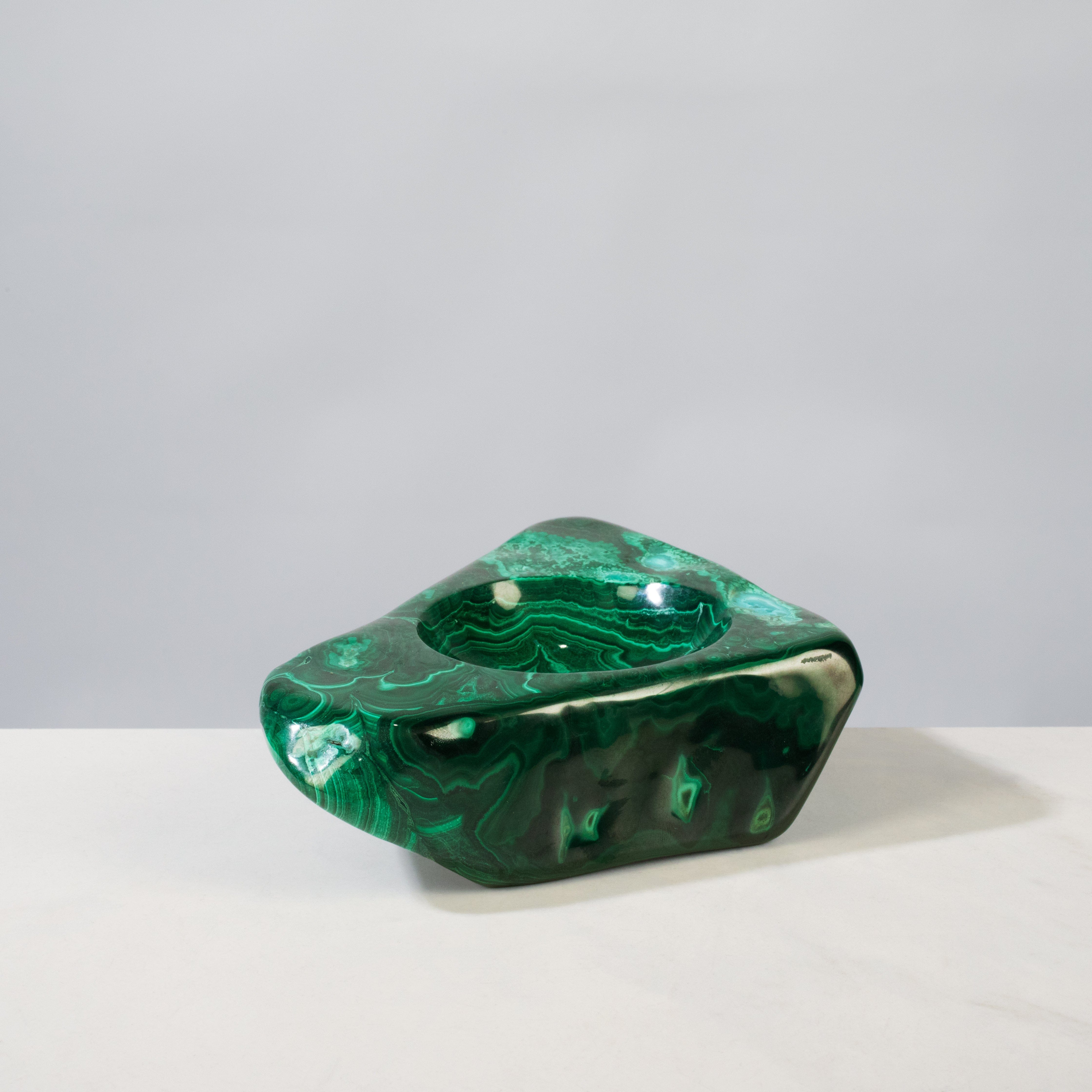 Kalifano Malachite Malachite Ashtray / Bowl Carving from Congo - 5.5" / 1,407 g MAA3000.002