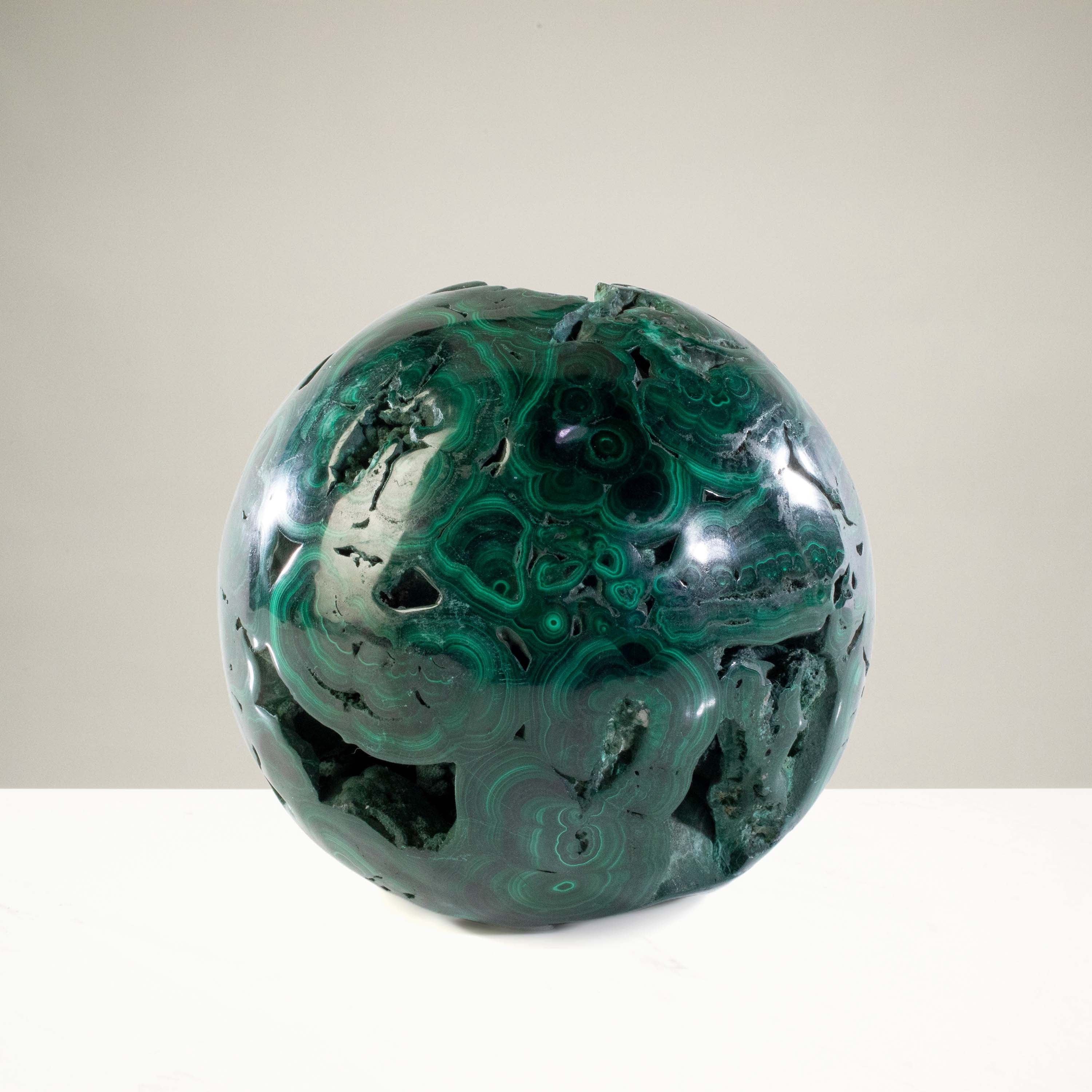 Kalifano Malachite Malachite Sphere Carving 5" / 4,060g SP9600-MA.001