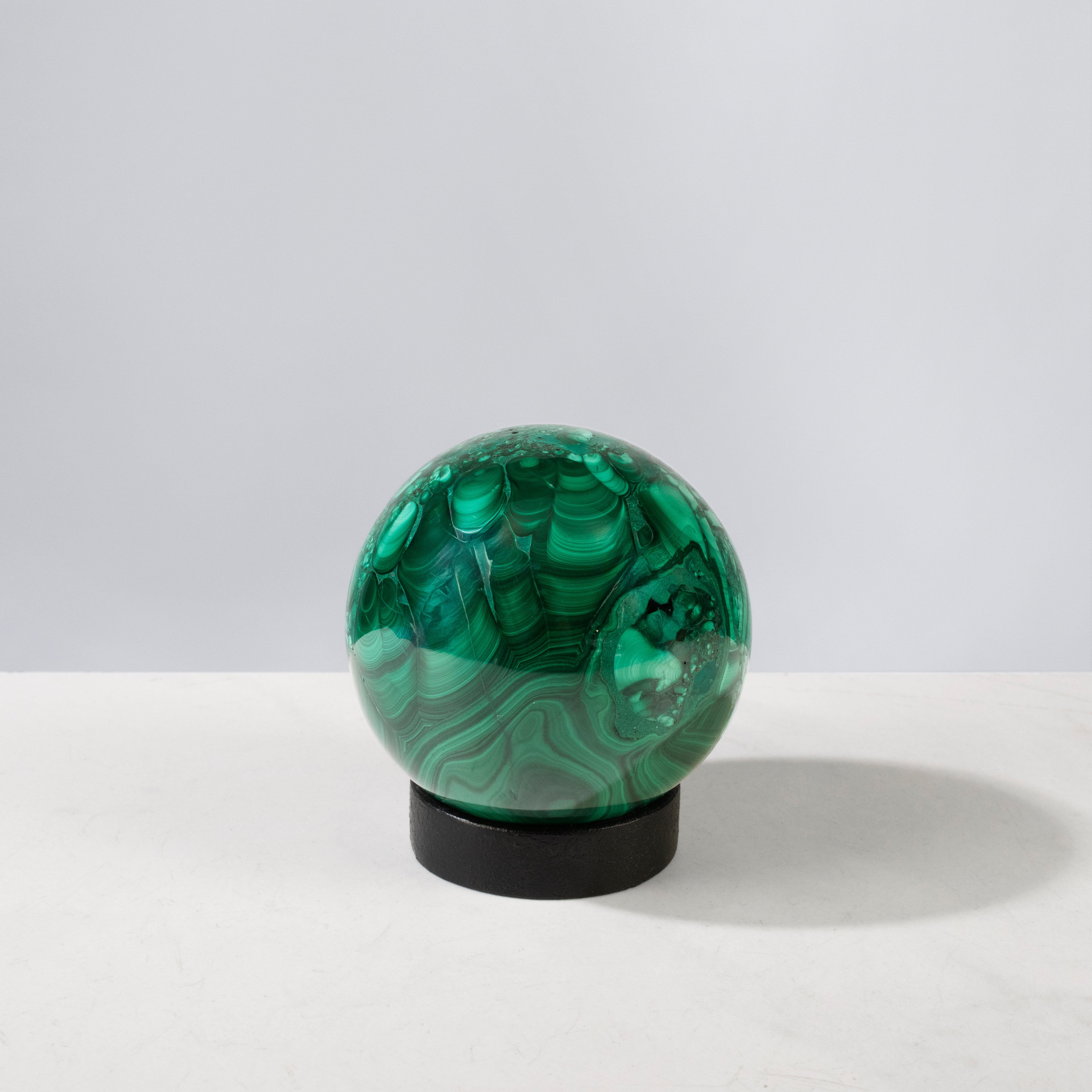Kalifano Malachite Natural Congo Malachite Sphere - 2.75" / 670 grams MAS1500.002