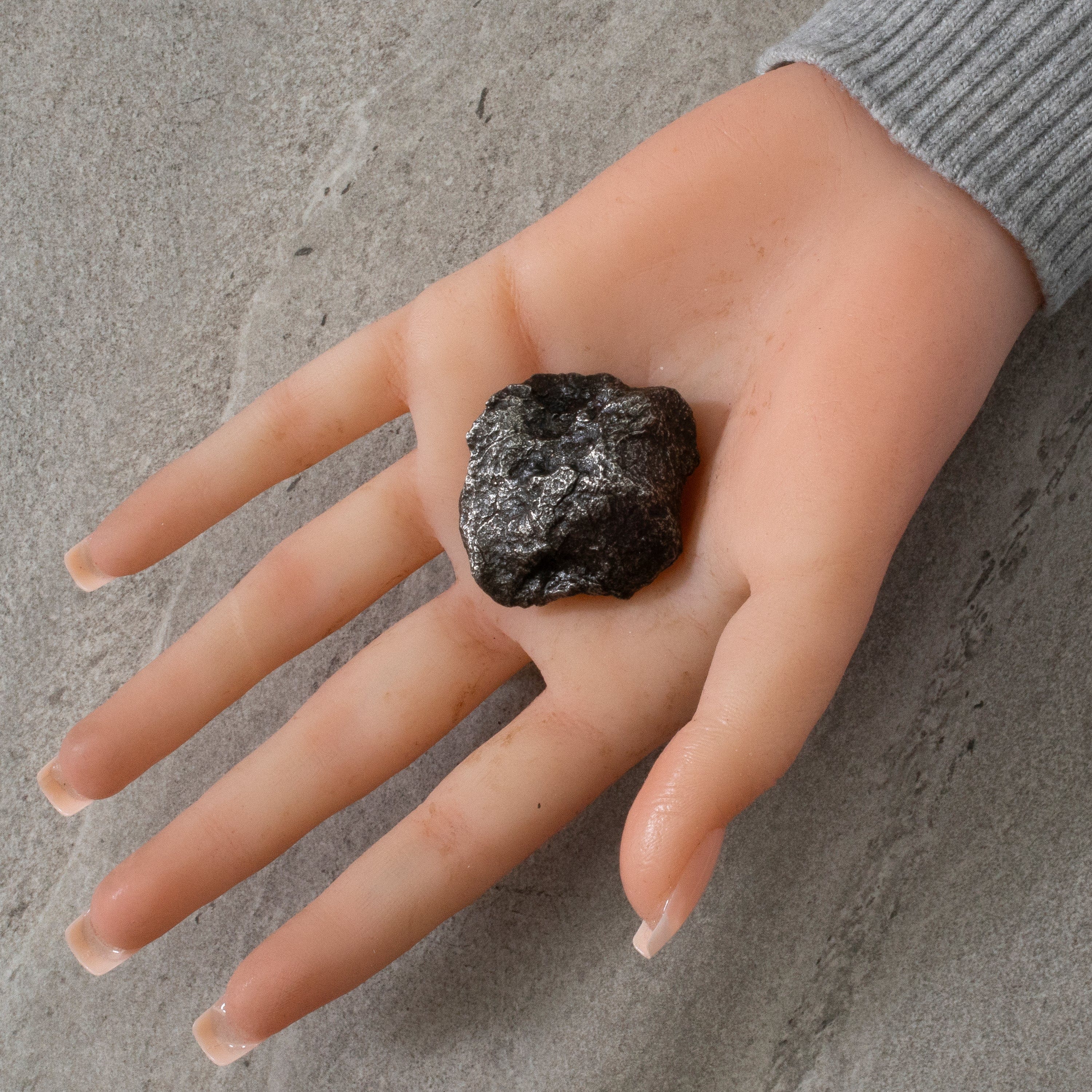 Kalifano Meteorites Natural Sikhote-Alin Meteorite from Russia- 1.6" / 65 grams MTS1500.001