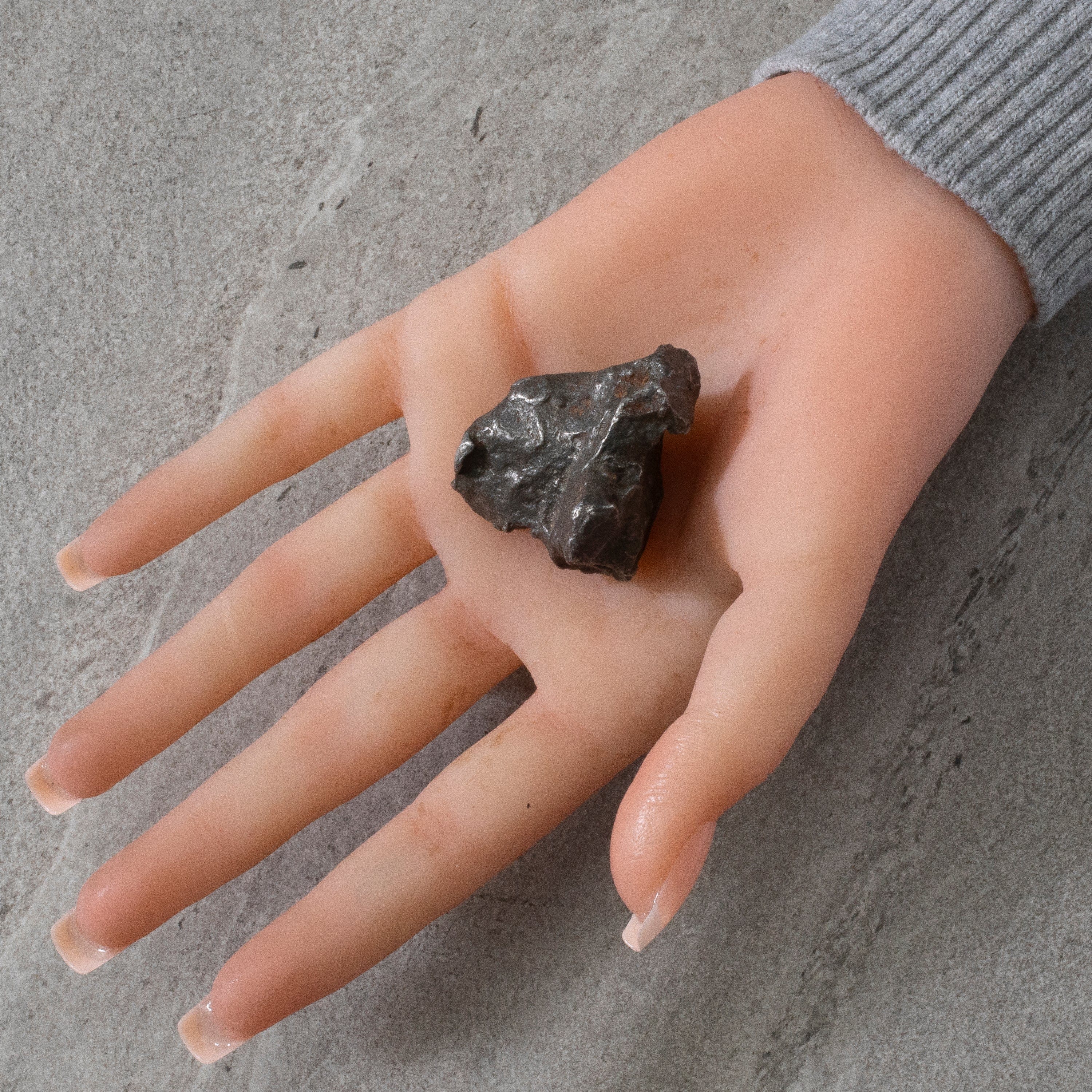 Kalifano Meteorites Natural Sikhote-Alin Meteorite from Russia- 1.6" / 96 grams MTS2100.004