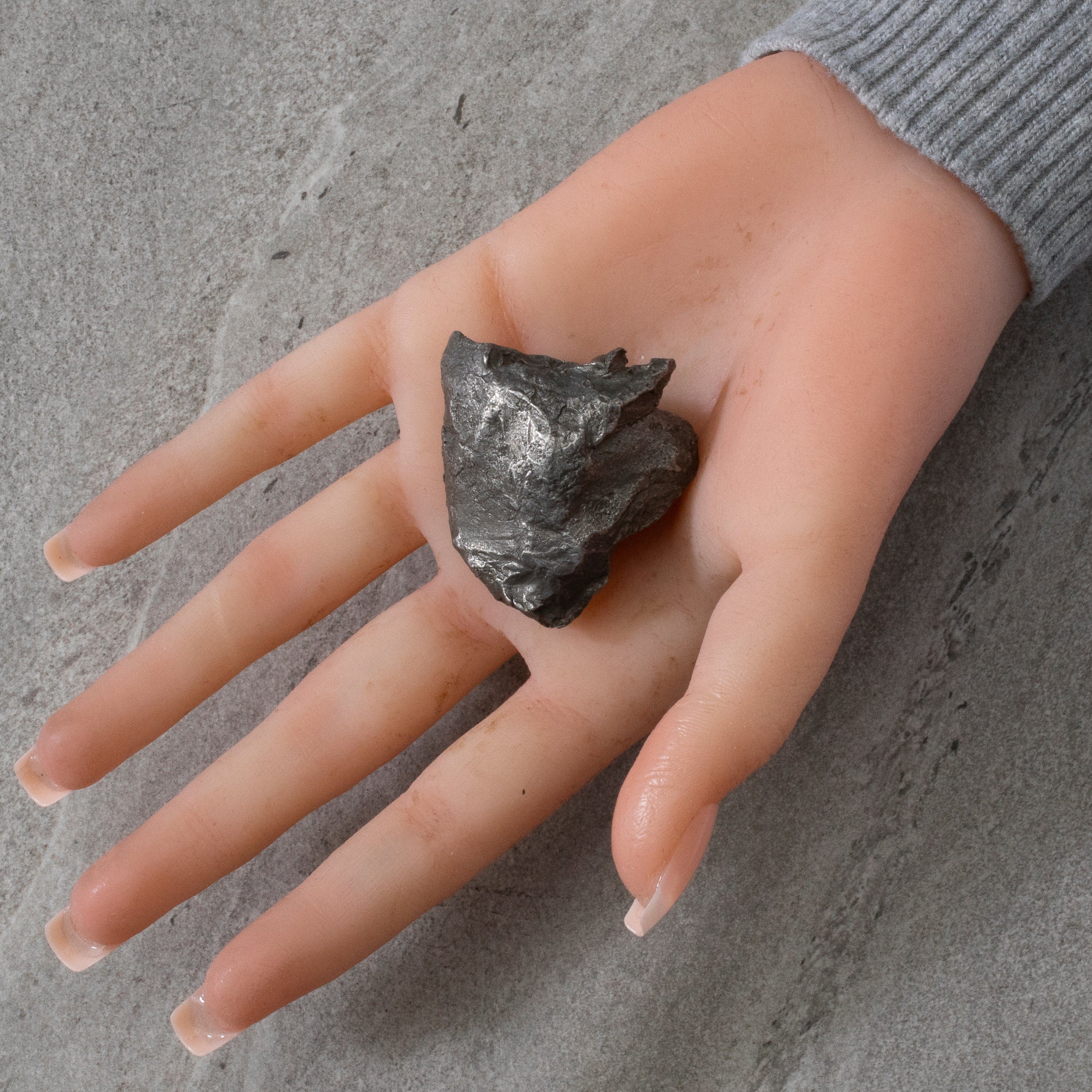 Kalifano Meteorites Natural Sikhote-Alin Meteorite from Russia- 1.7" / 102 grams MTS2300.001
