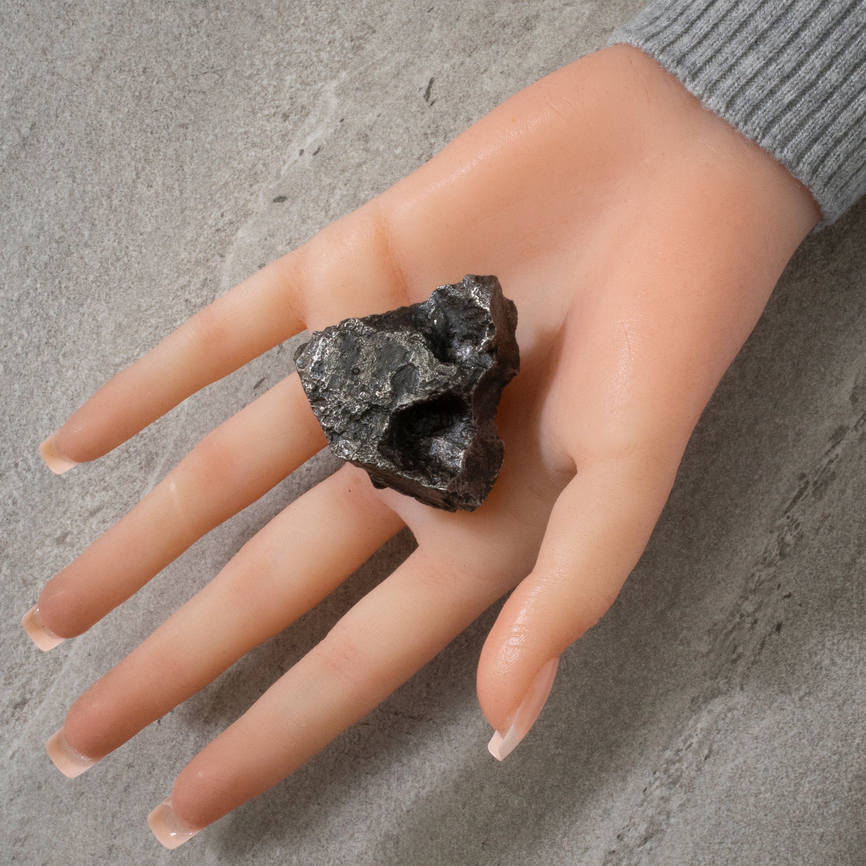 Kalifano Meteorites Natural Sikhote-Alin Meteorite from Russia- 1.7" / 149 grams MTS3300.004