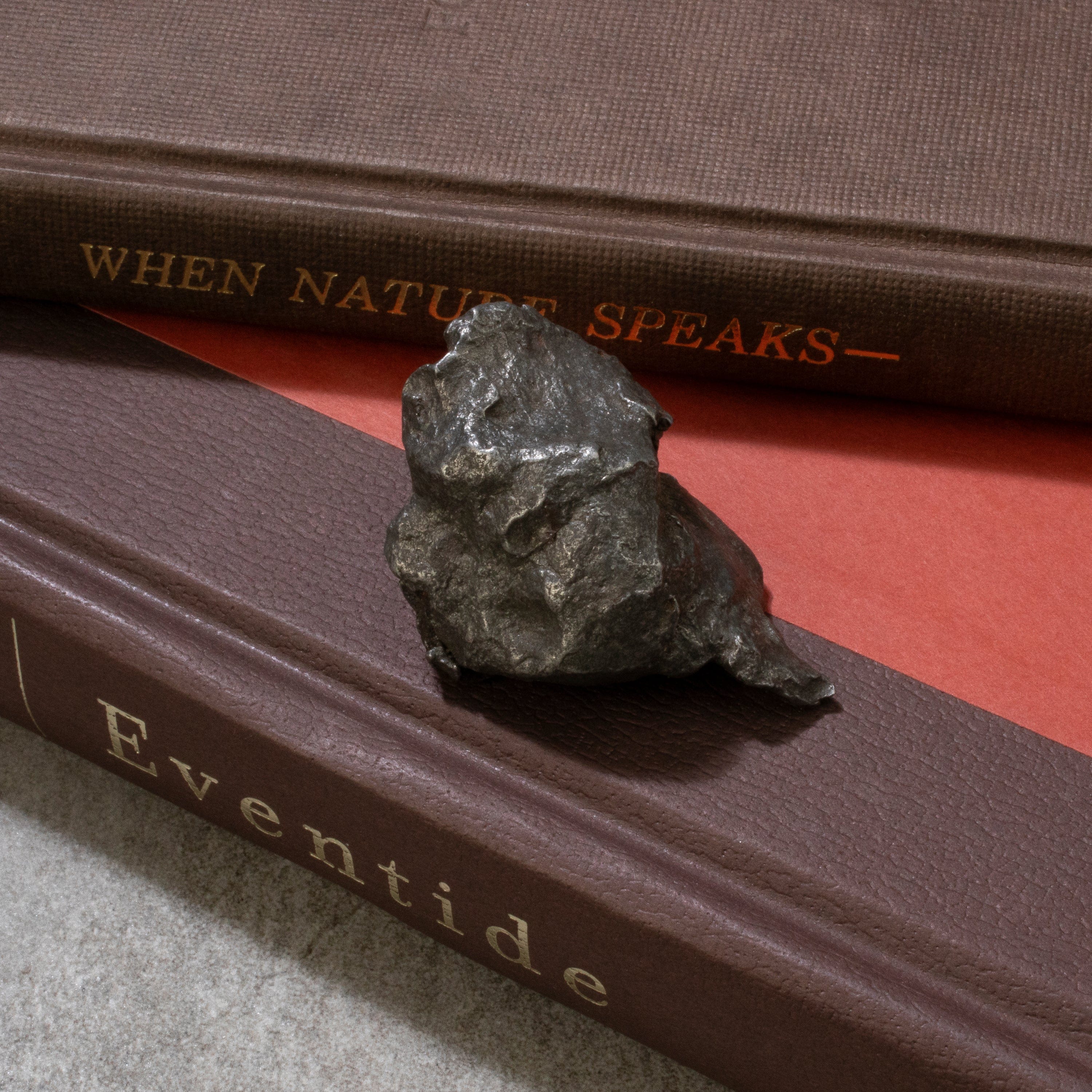 Kalifano Meteorites Natural Sikhote-Alin Meteorite from Russia- 2" / 109 grams MTS2400.016