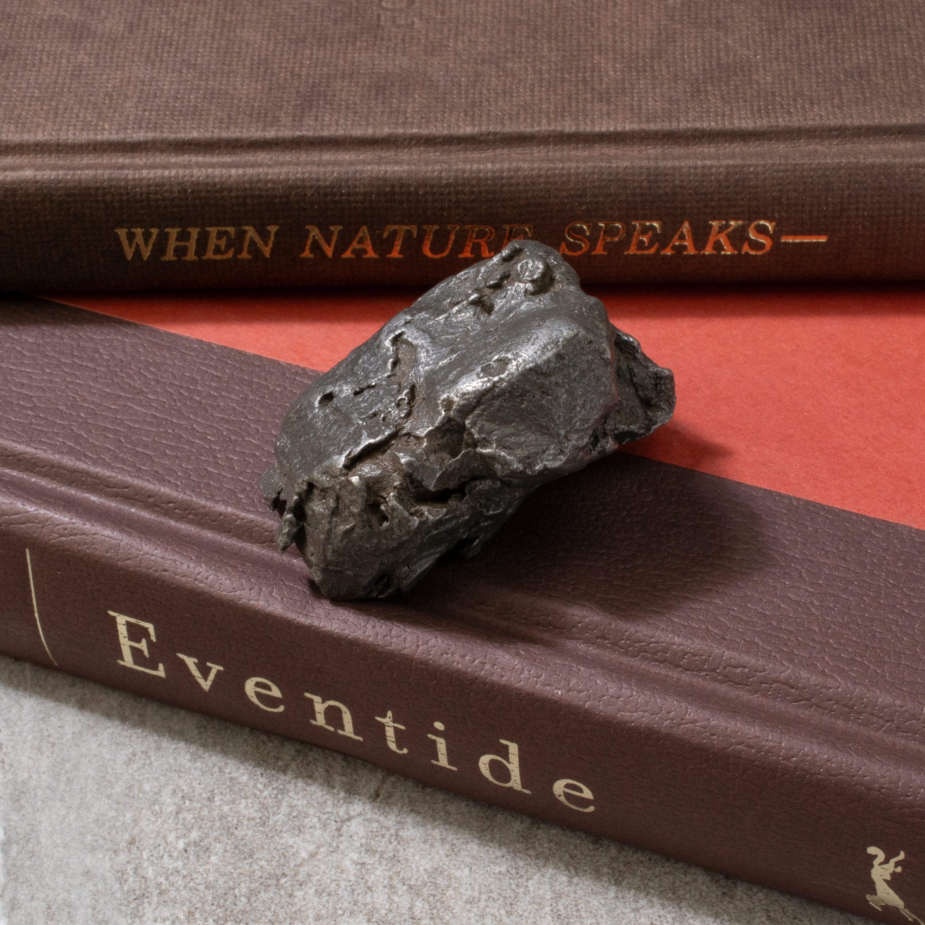 Kalifano Meteorites Natural Sikhote-Alin Meteorite from Russia- 2" / 151 grams MTS3300.001