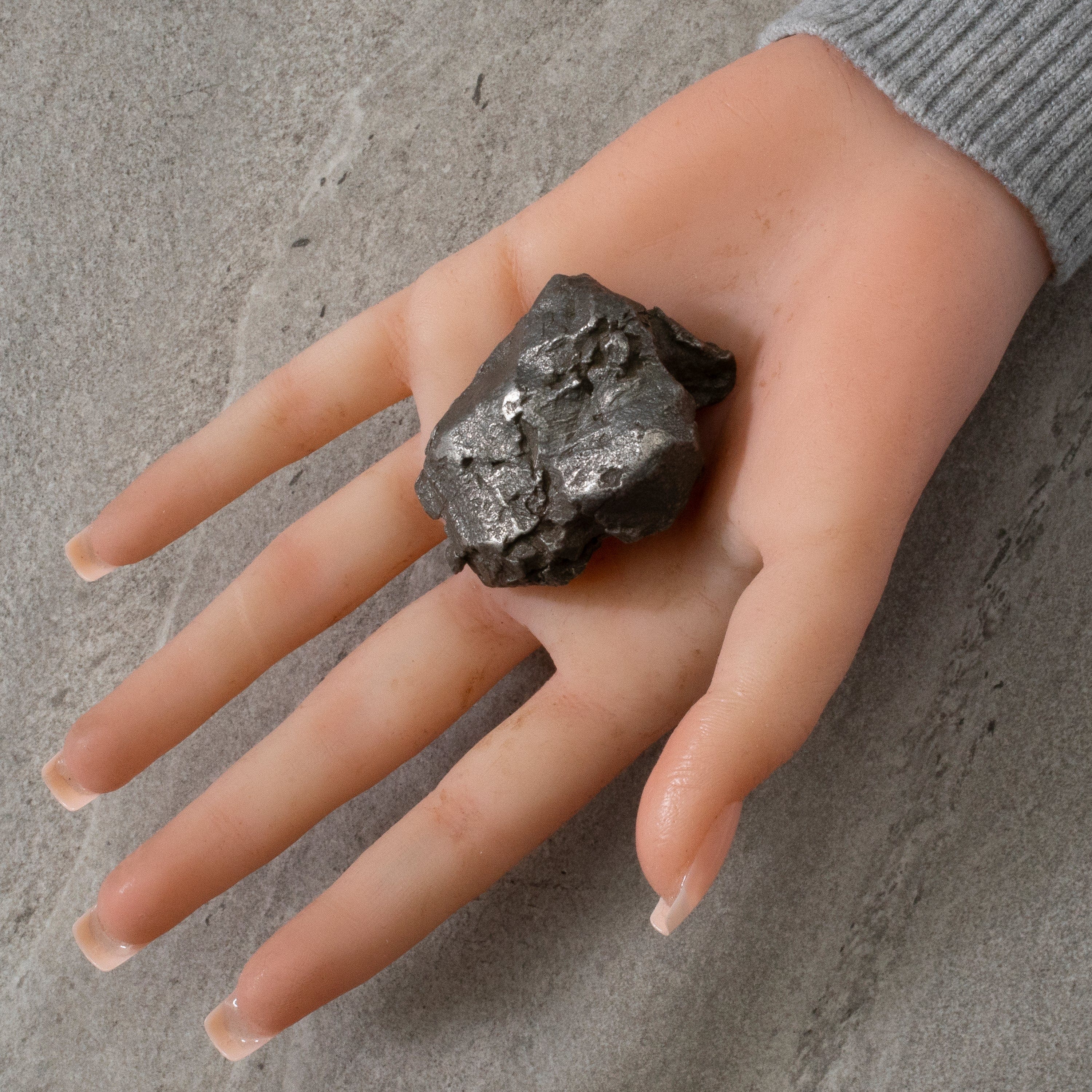 Kalifano Meteorites Natural Sikhote-Alin Meteorite from Russia- 2" / 151 grams MTS3300.001