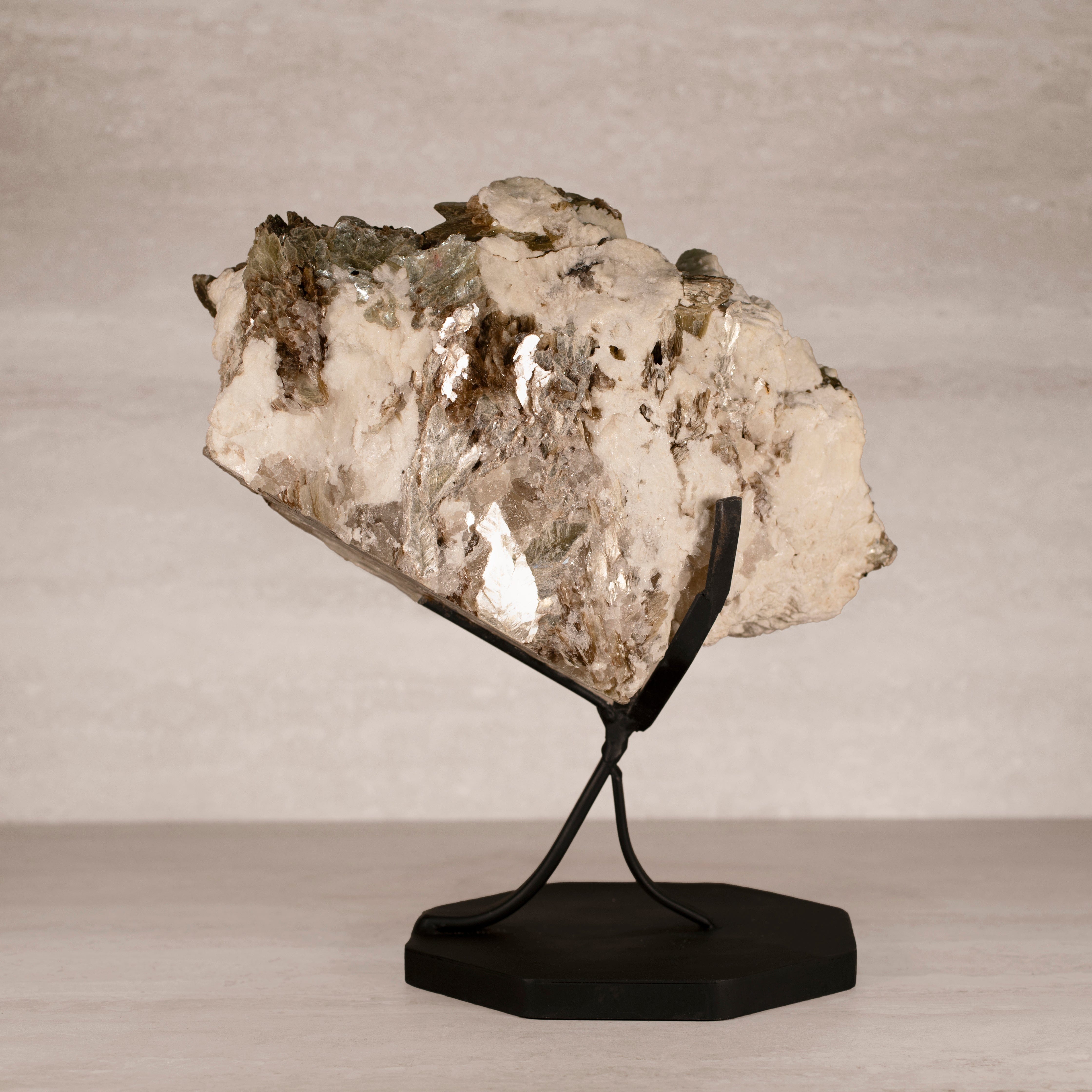 Kalifano Mica Natural Brazilian Mica & Albite on Custom Stand - 13.5" / 26 lbs MC6000.003