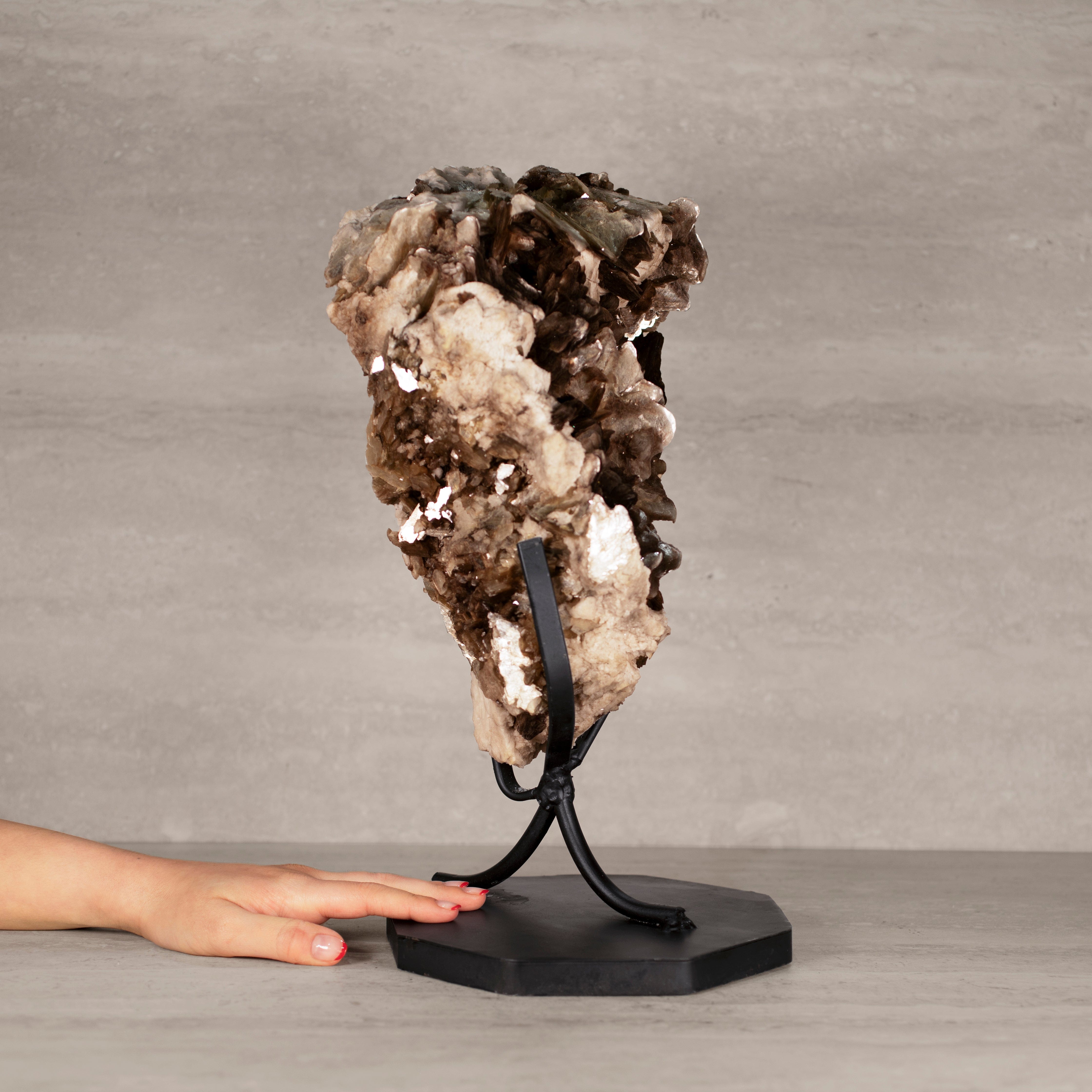 Kalifano Mica Natural Brazilian Mica & Albite on Custom Stand - 15.5" / 18 lbs MC4100.004