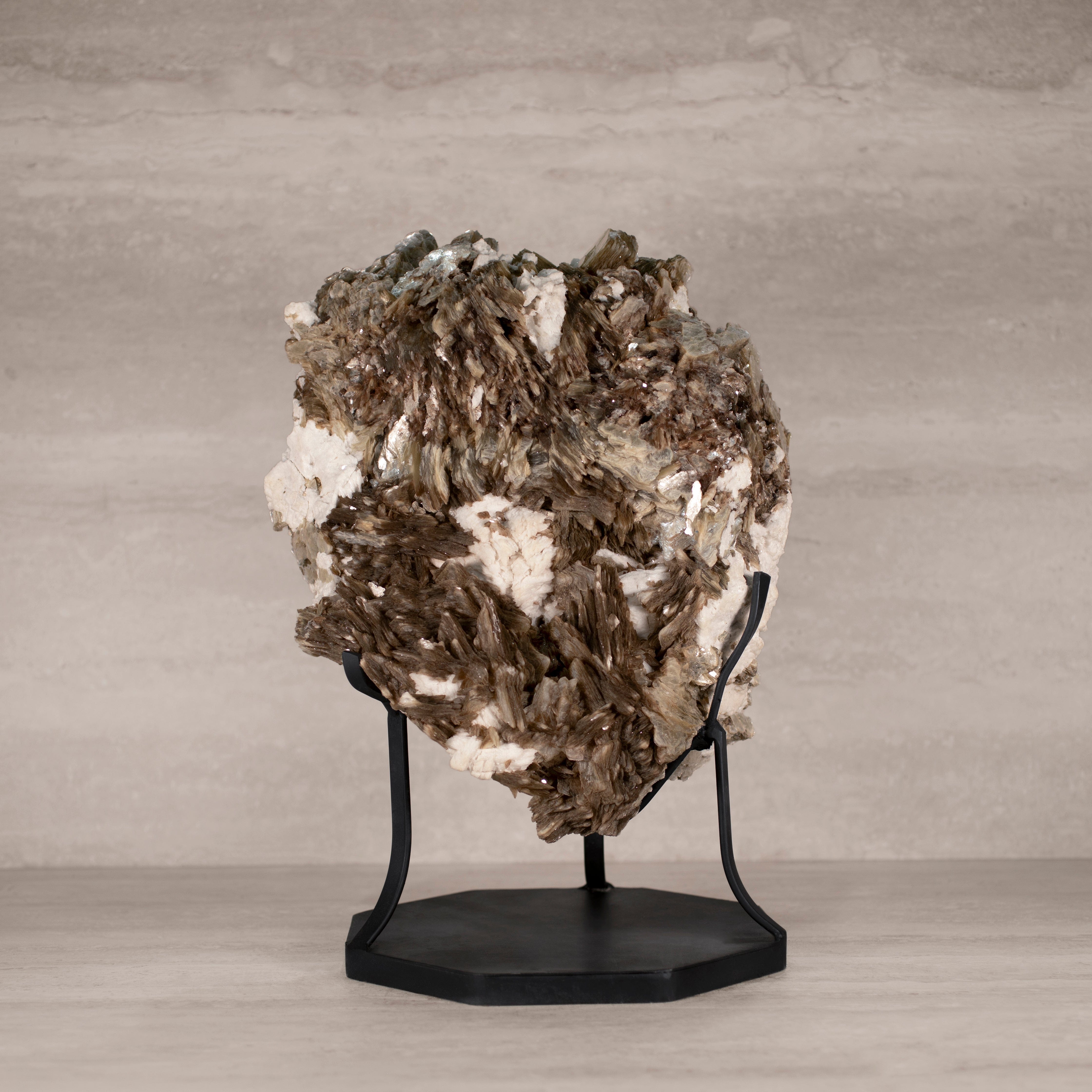 Kalifano Mica Natural Brazilian Mica & Albite on Custom Stand - 17" / 31 lbs MC7100.001