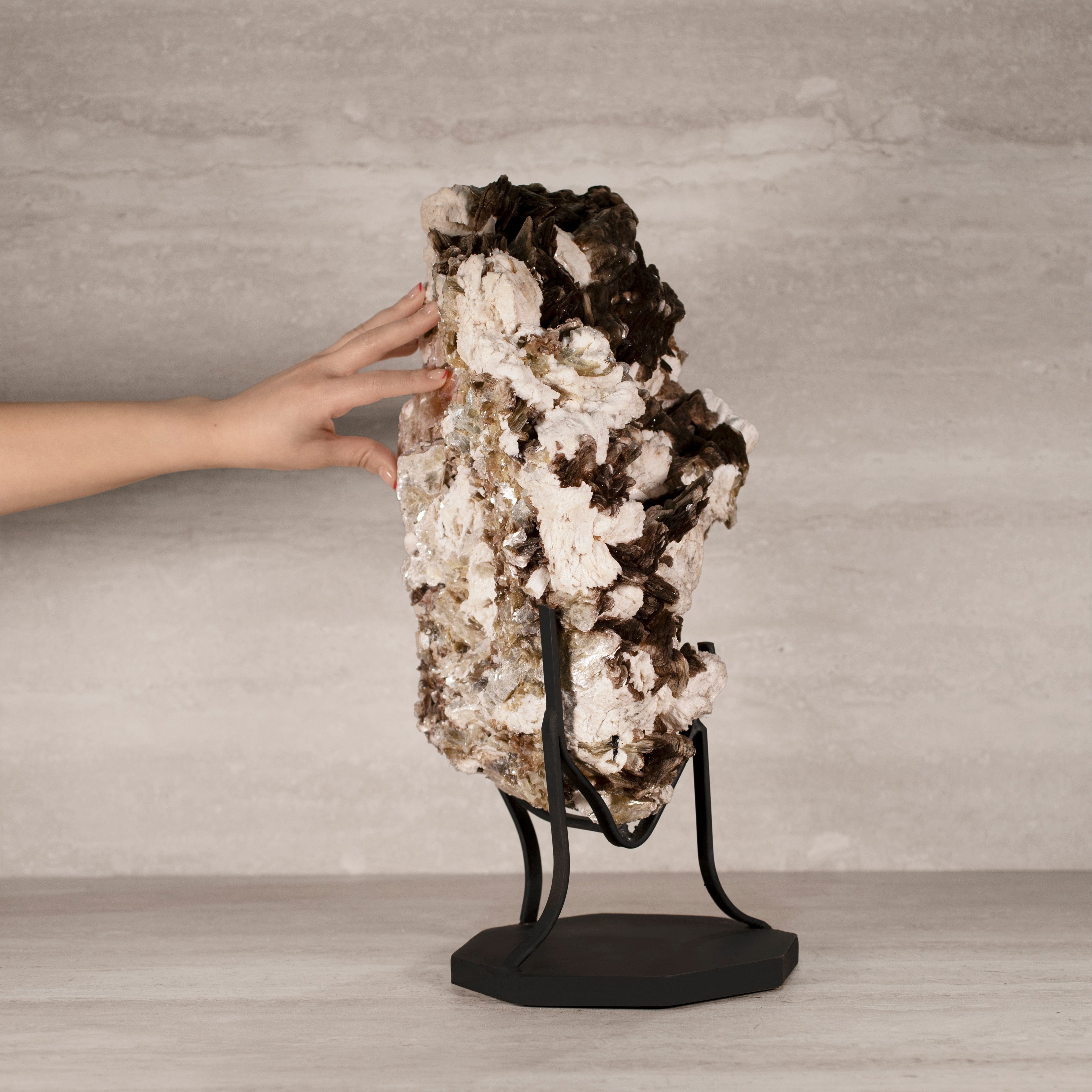 Kalifano Mica Natural Brazilian Mica & Albite on Custom Stand - 19" / 36 lbs MC8100.002