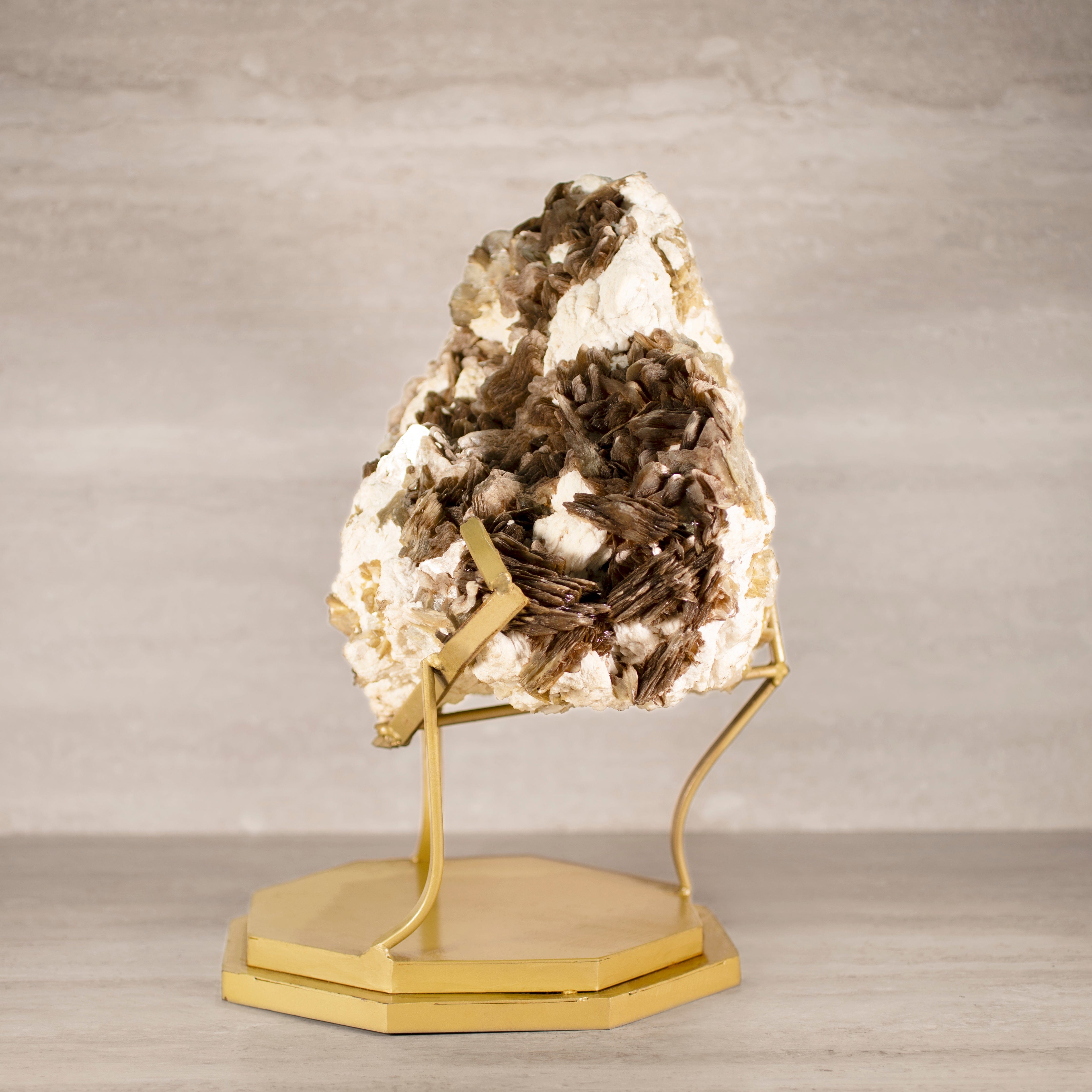 Kalifano Mica Natural Brazilian Mica & Albite on Custom Stand - 19" / 78 lbs MC17800.001
