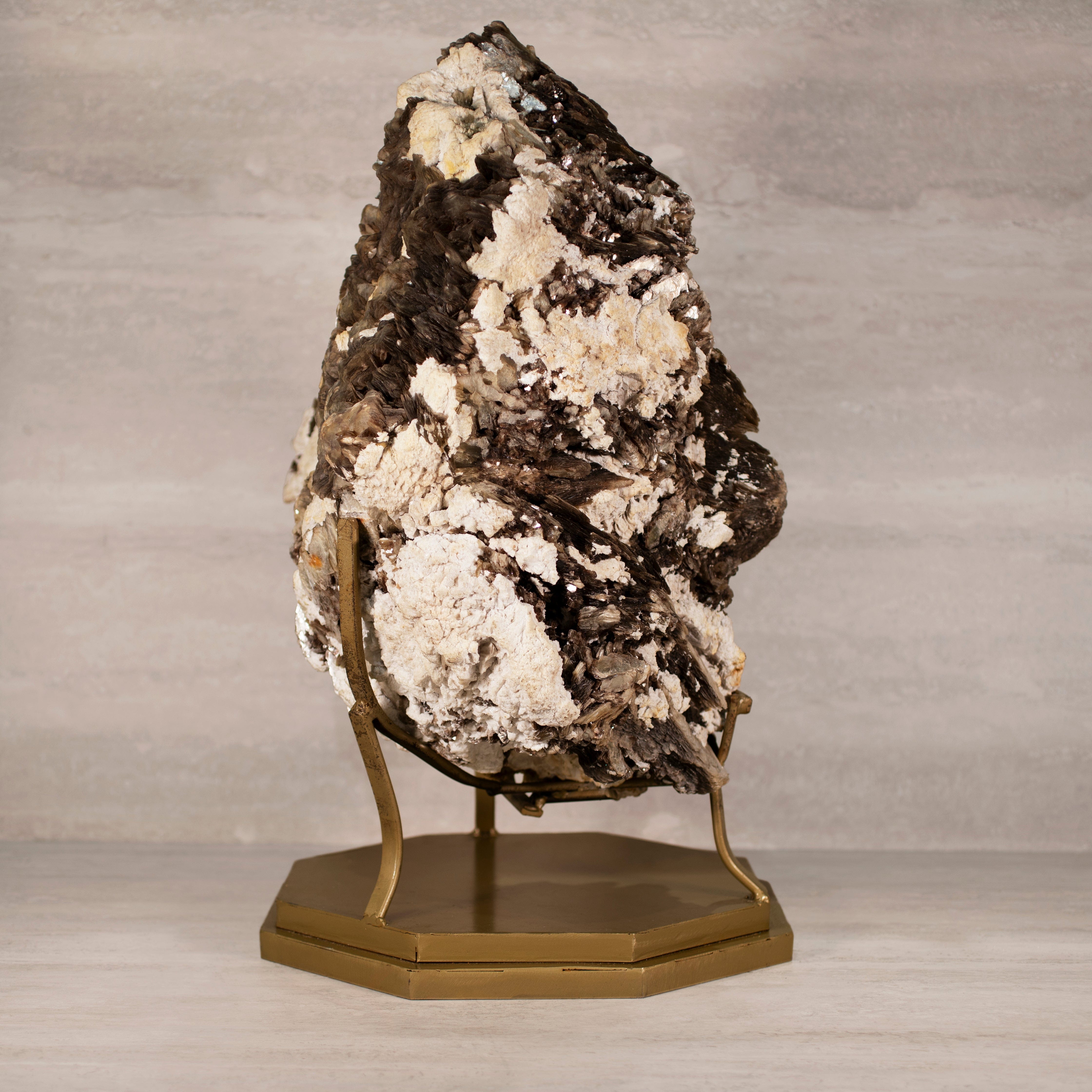 Kalifano Mica Natural Brazilian Mica & Albite on Custom Stand - 25.75" / 127 lbs MC29000.001